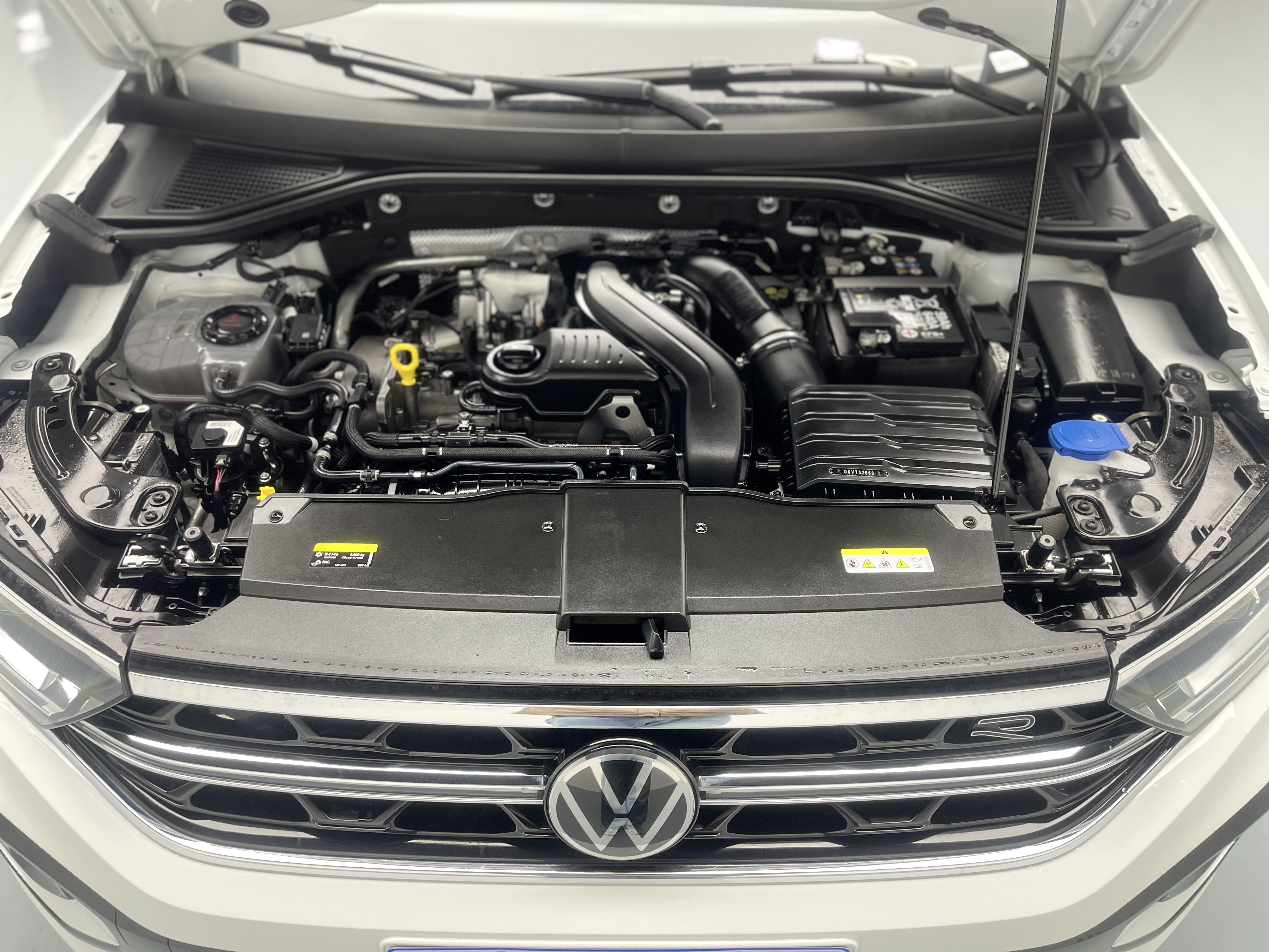 Volkswagen T-Roc 2025 car image #23