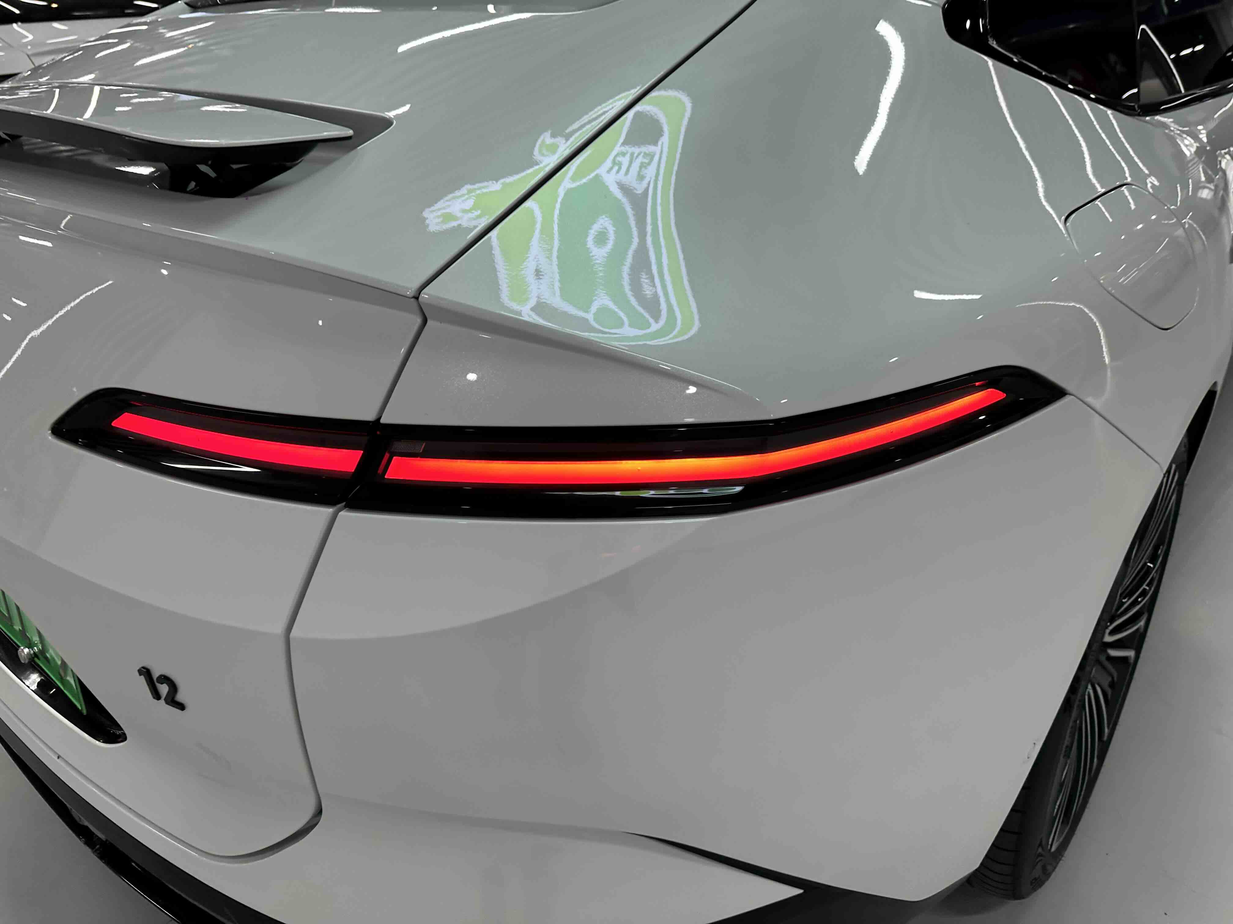 Avatr 12 2025 immagine di auto #23