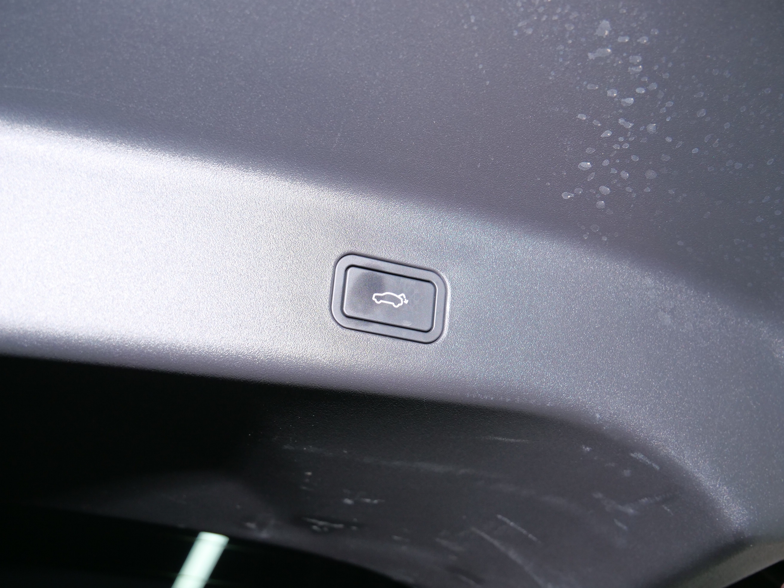 Lynk & Co 900 2025 car image #23