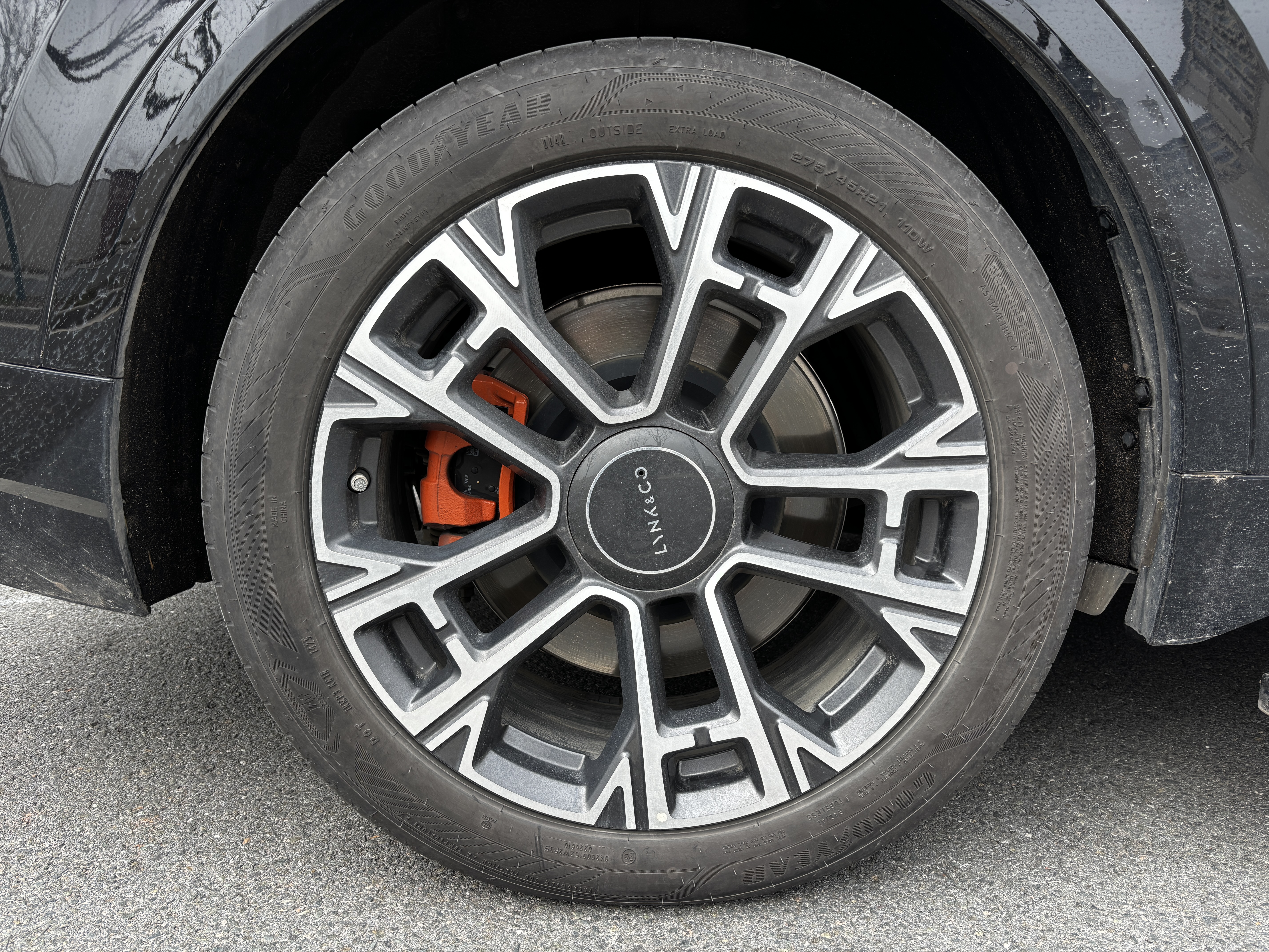 Lynk & Co 900 2025 car image #23