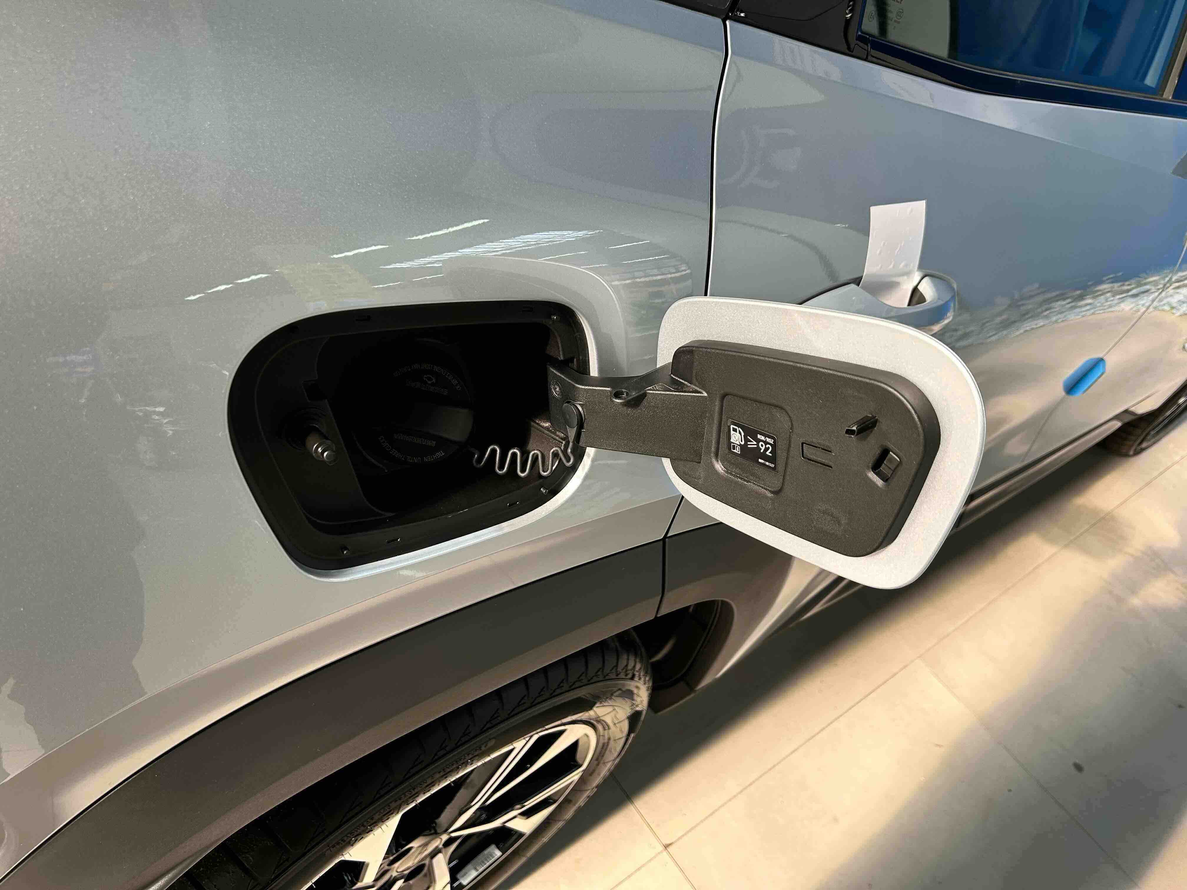 GEELY Boyue L 2026 car image #23