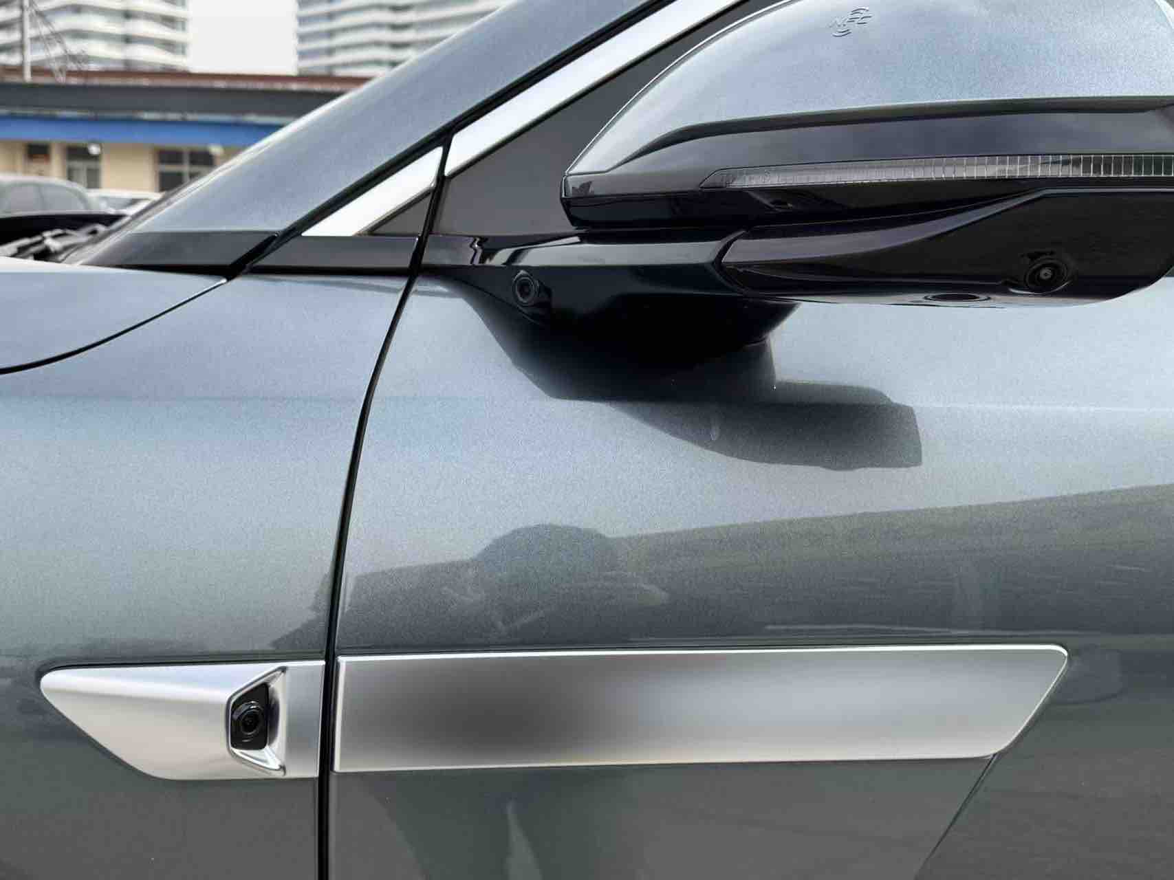 BYD Tang L 2025 immagine di auto #23