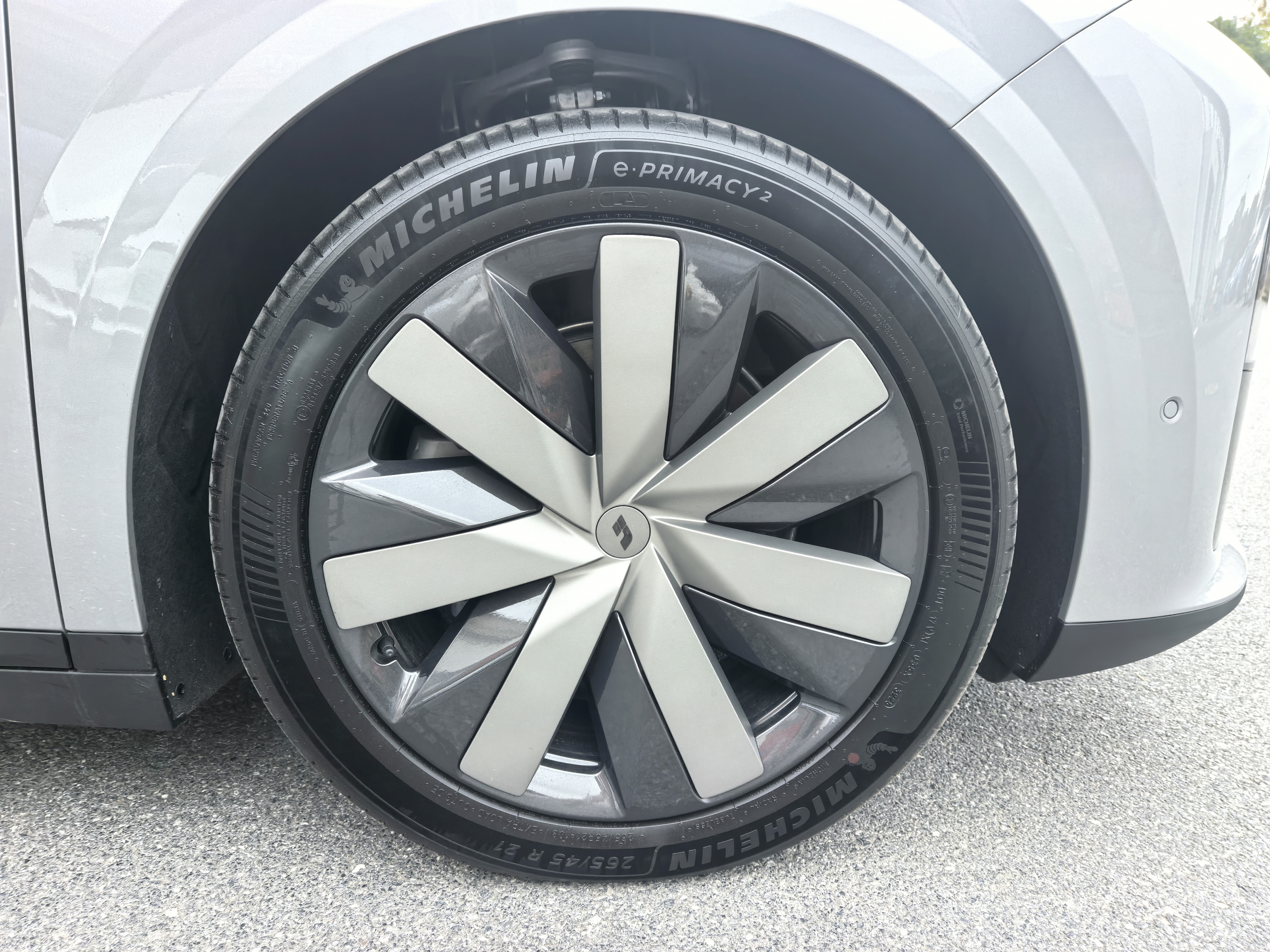 理想汽车 理想i6 2025 汽车图片 #23