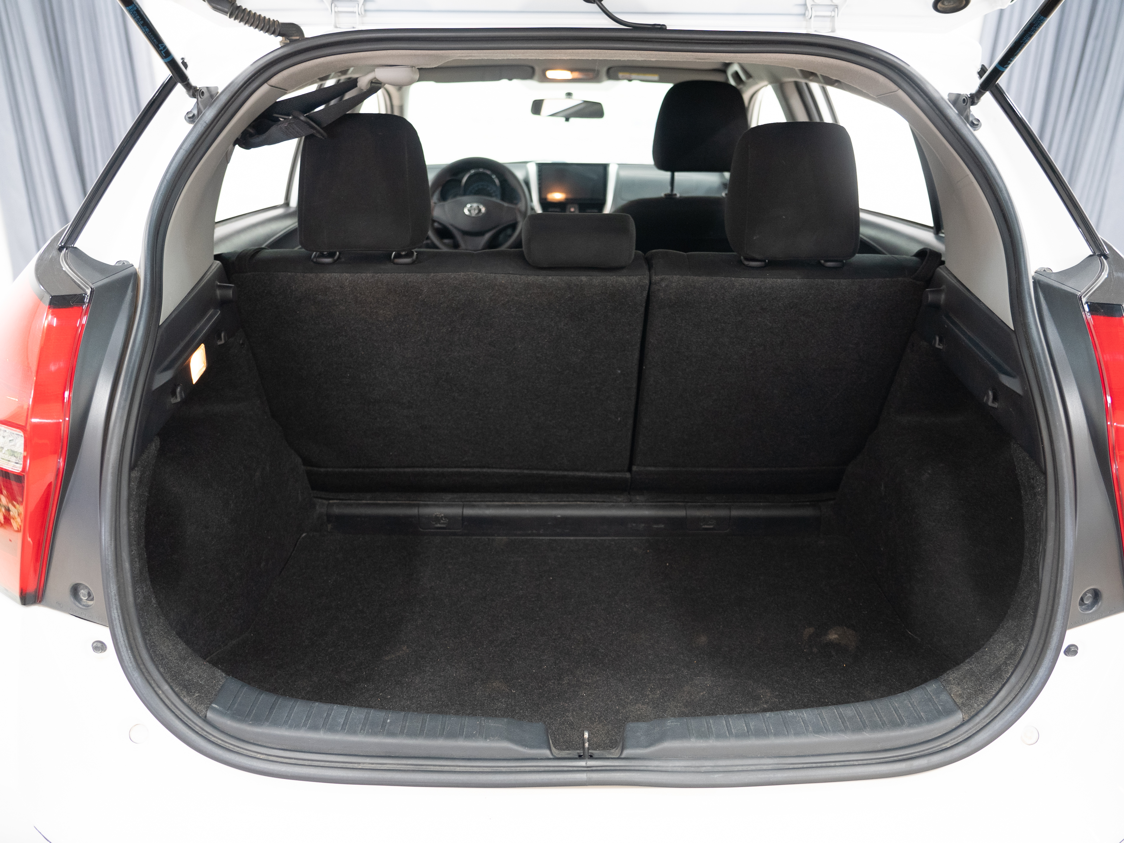 Yaris L Zhixuan 2015 car image #23