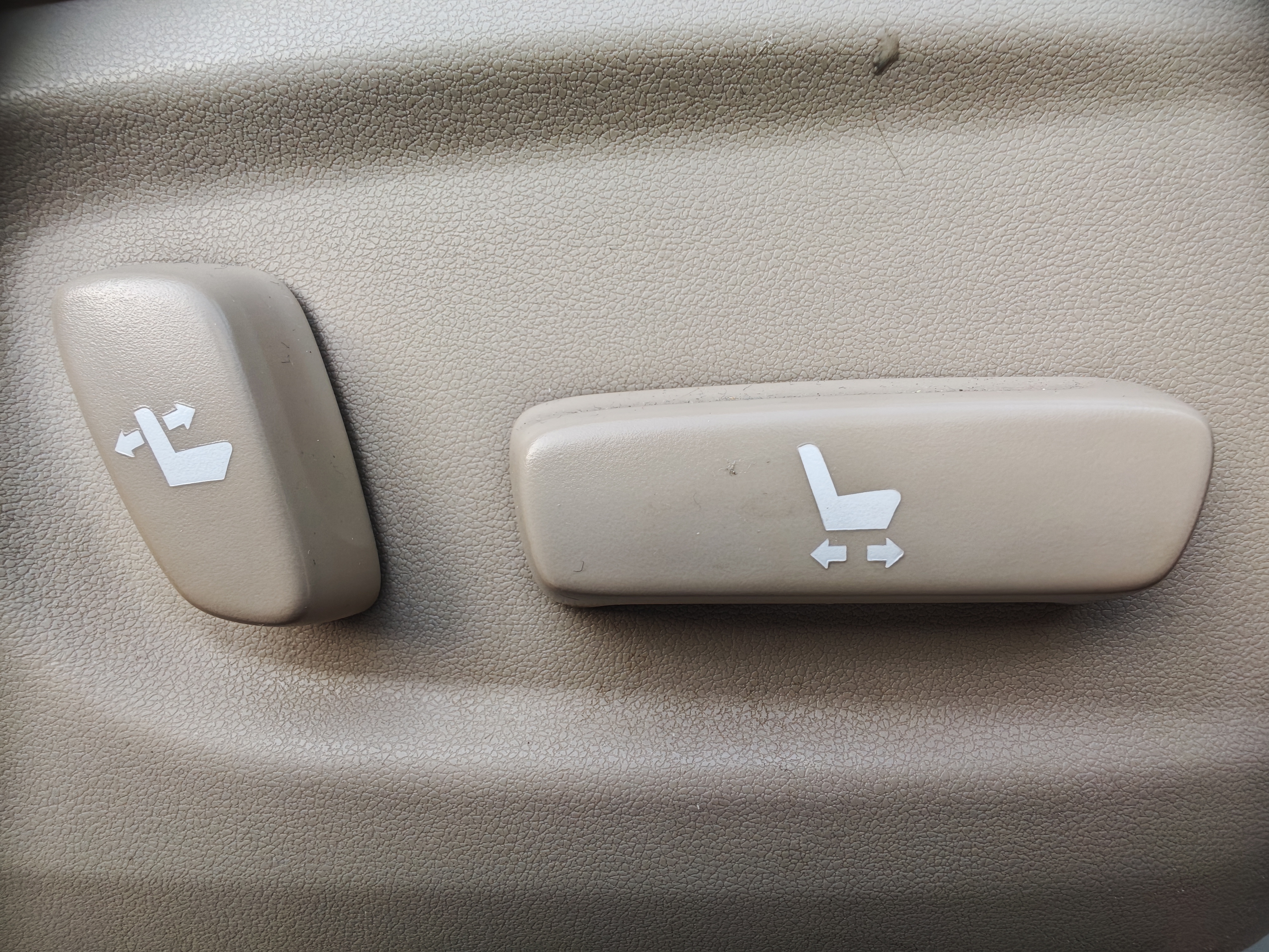 Toyota Land Cruiser Prado 2012 #23 Toyota Land Cruiser Prado 2012 car image #23