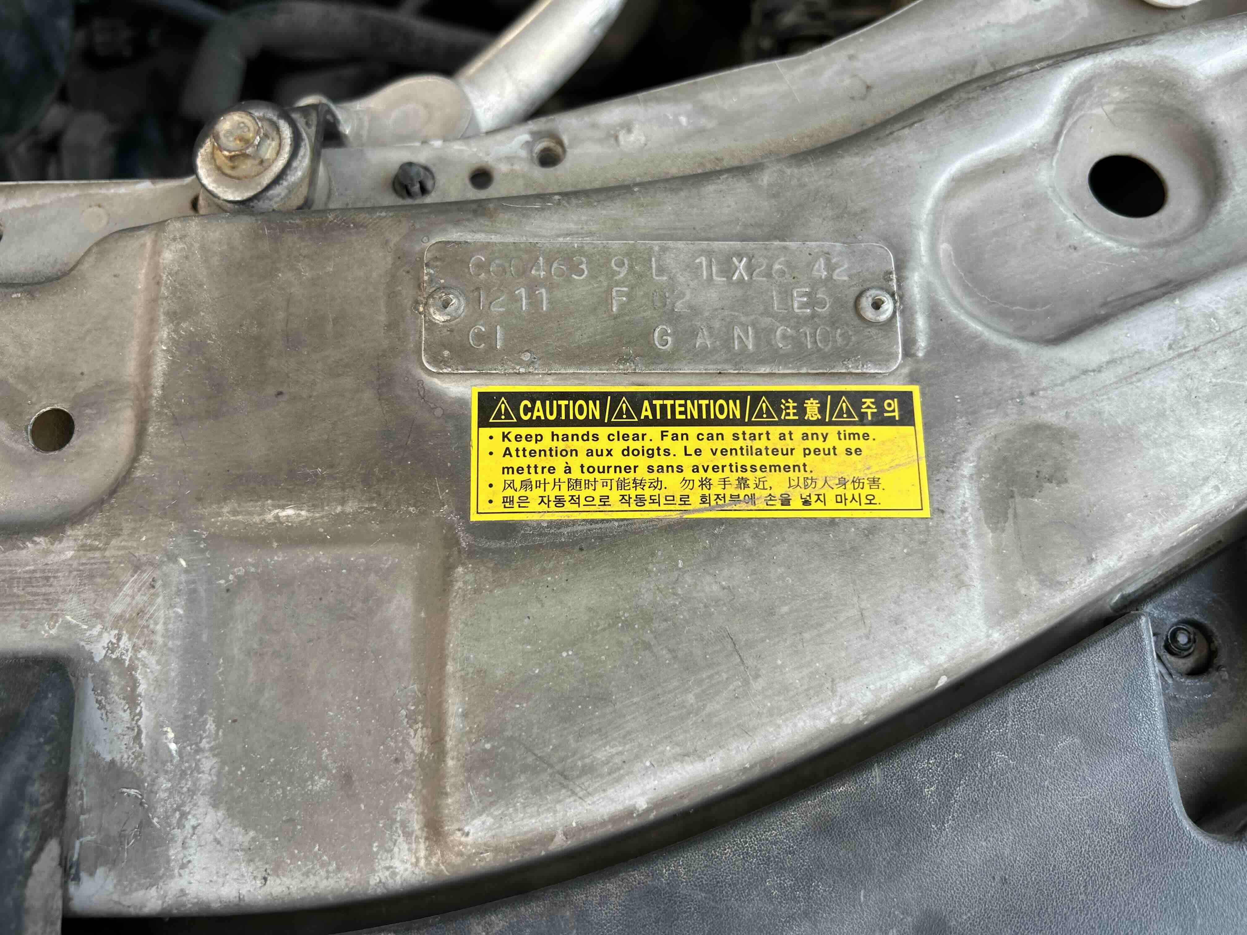 Chevrolet Captiva (Imported) 2011 car image #23