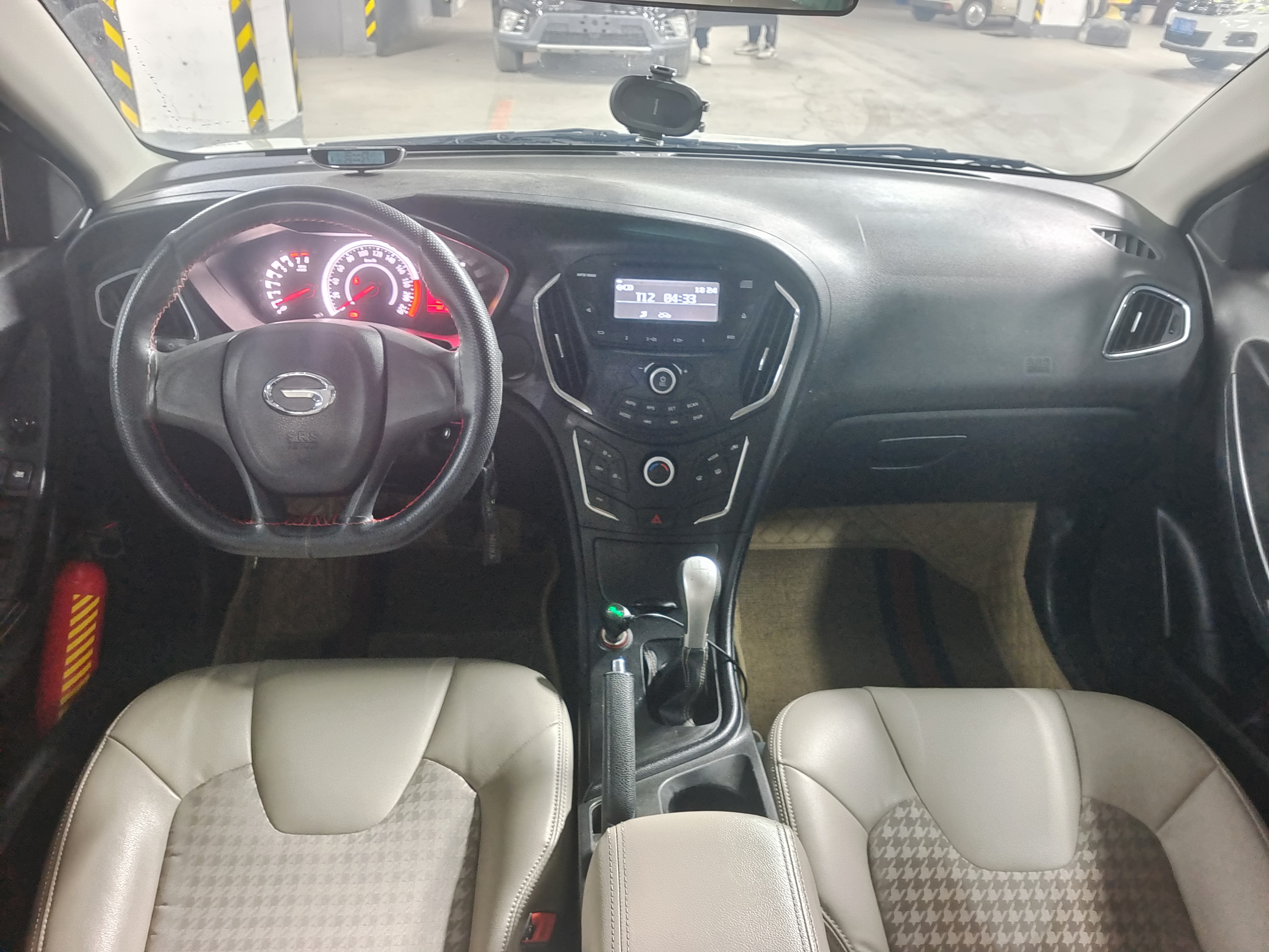 GAC Trumpchi GA3S 2016 #23 GAC Trumpchi GA3S 2016 car image #23