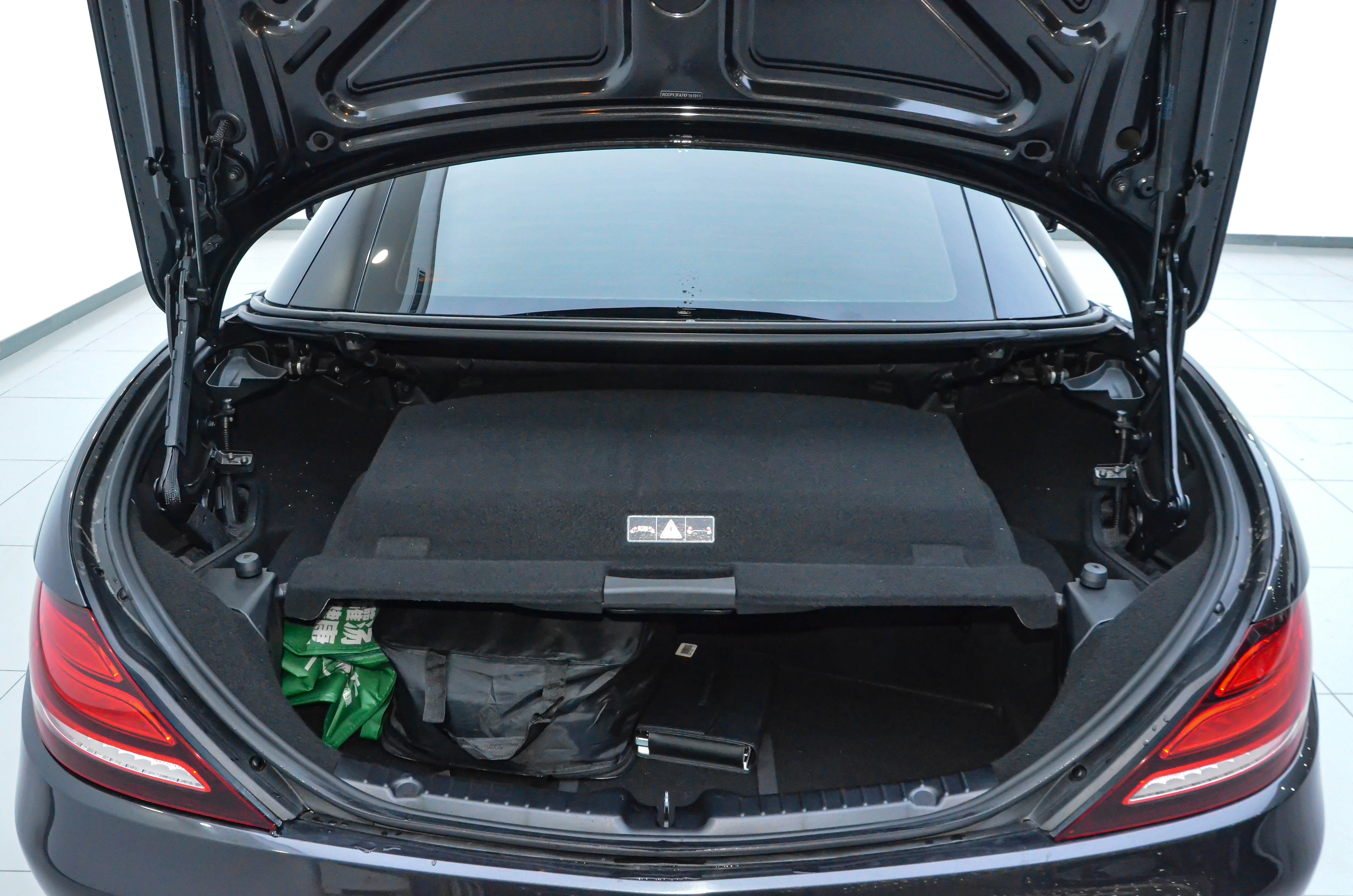 Mercedes-Benz SLC Class 2019 car image #23