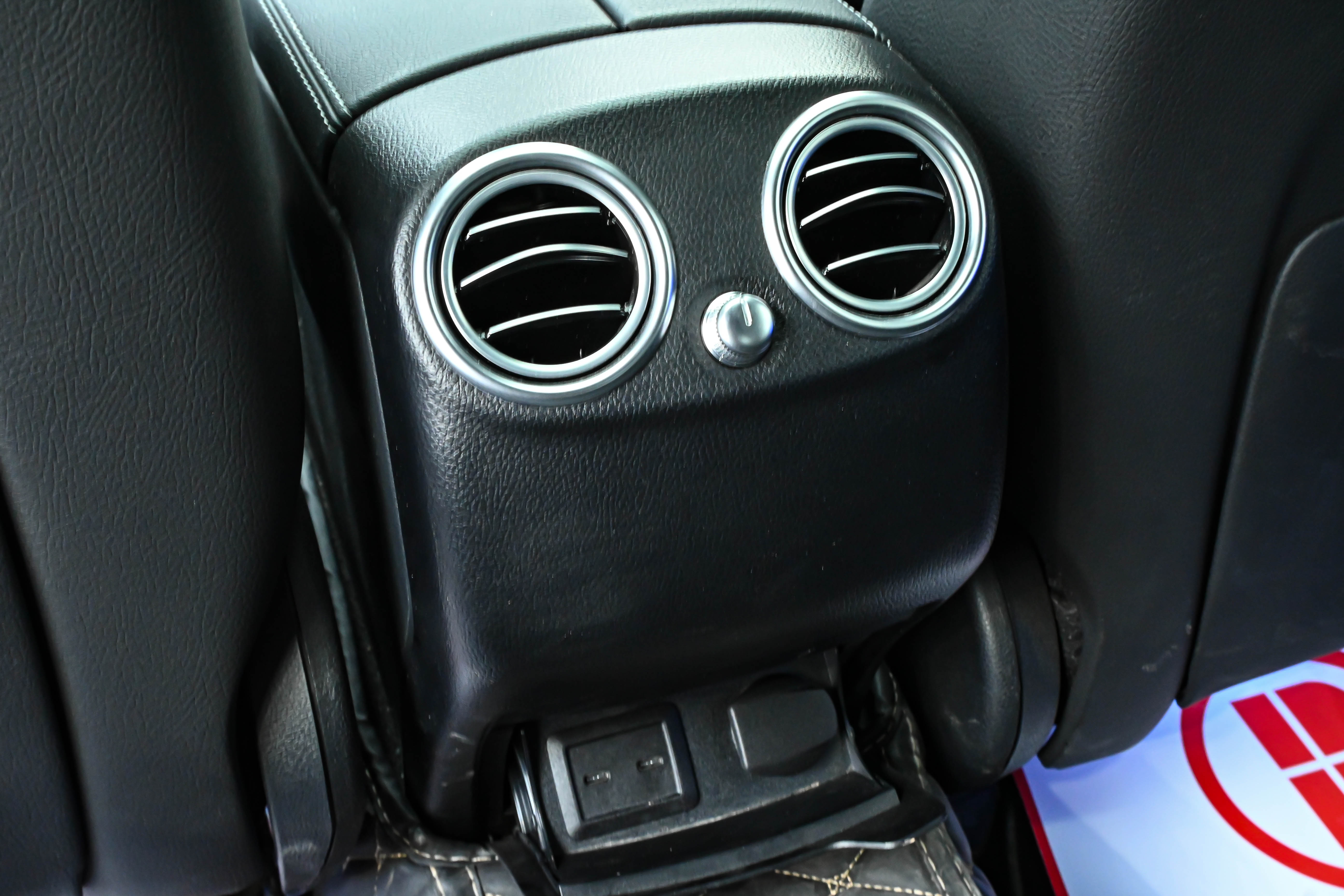 Mercedes-Benz GLC Coupe 2021 immagine di auto #23