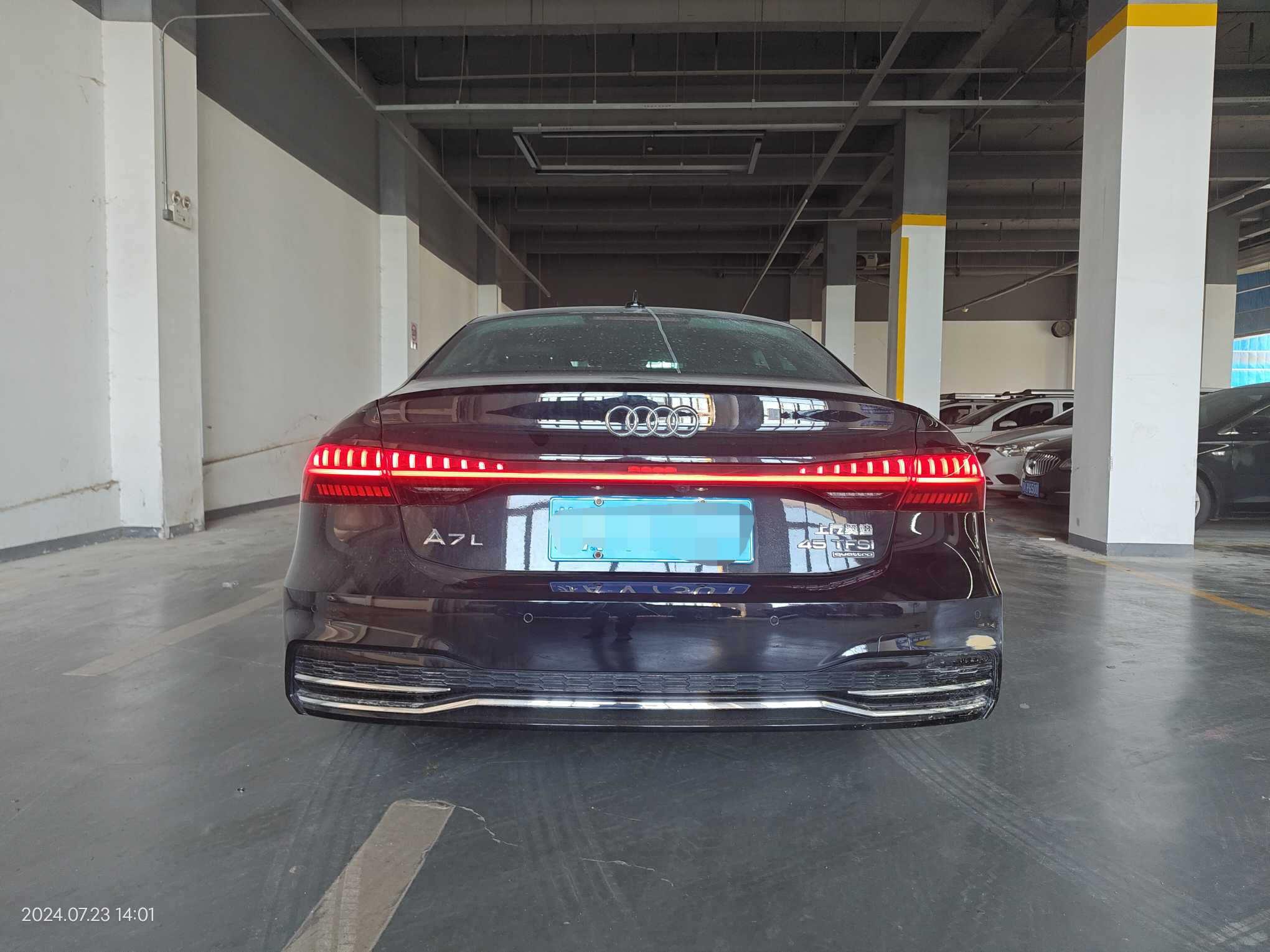 Audi A7L 2022 car image #23