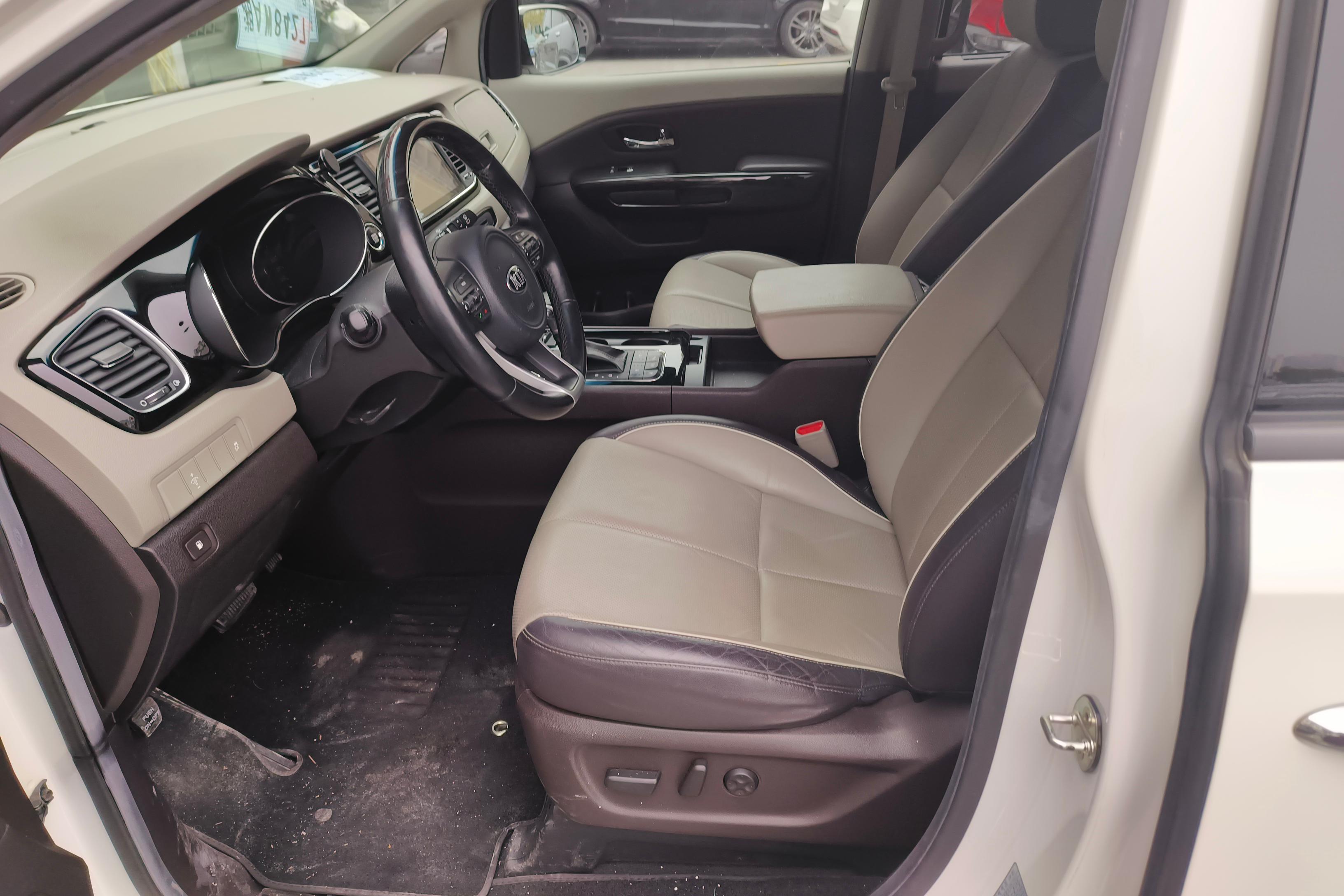 Kia Carnival 2018 изображение автомобиля #23