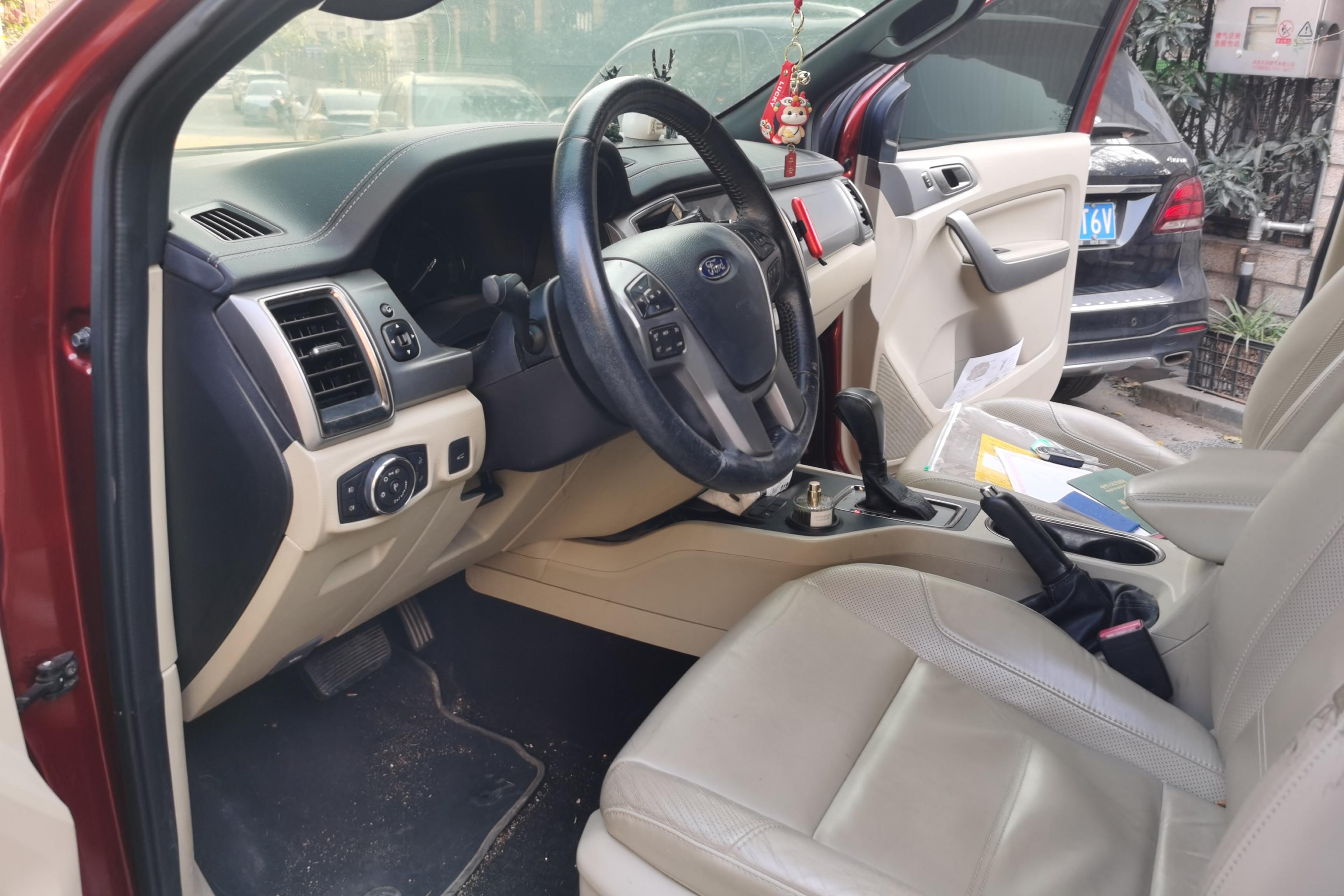 Ford Everest 2019 car image #23