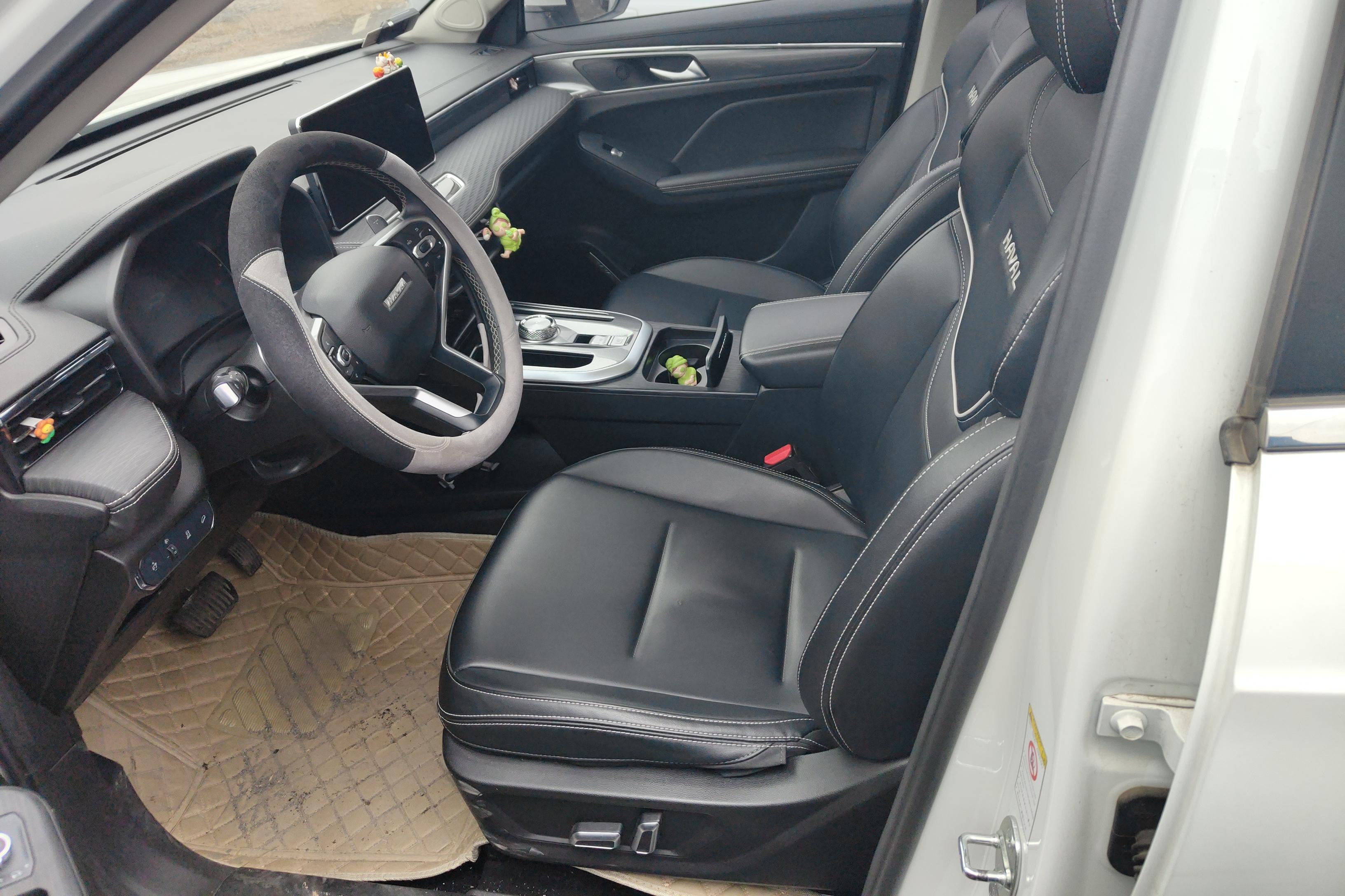 Haval Jolion 2021 #23 Haval Jolion 2021 car image #23