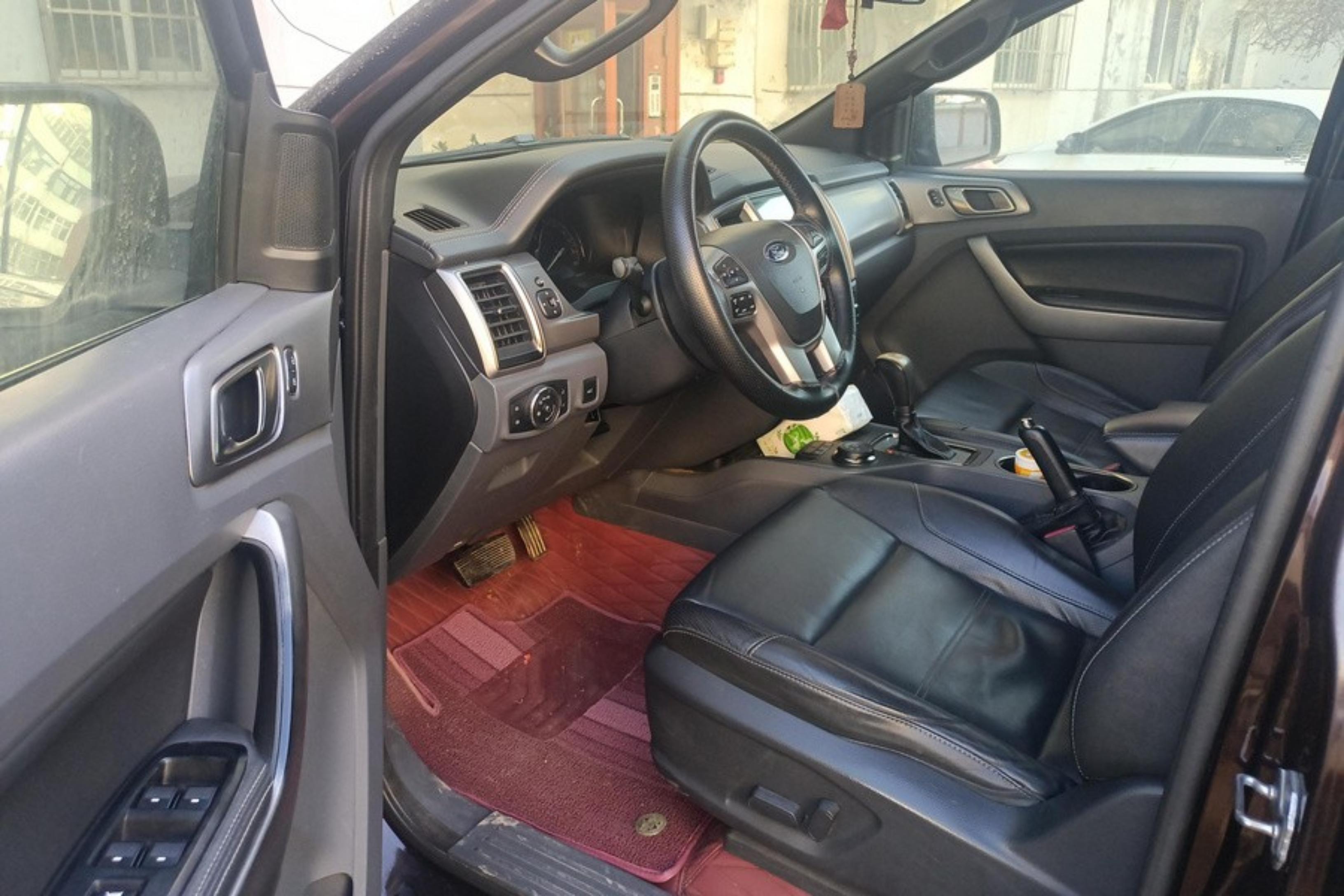 Ford Everest 2018 #23 Ford Everest 2018 car image #23