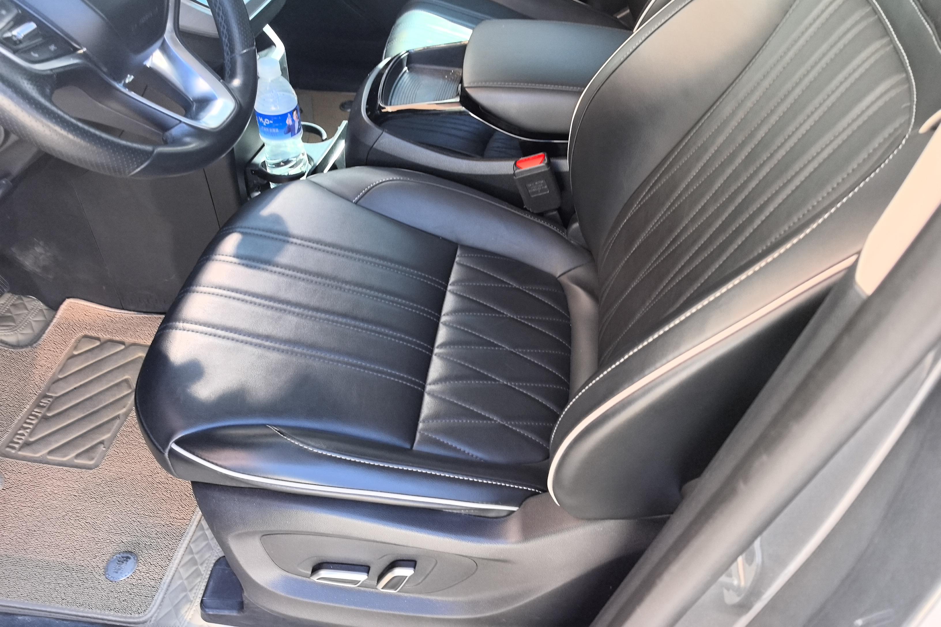 荣威 荣威iMAX8 2021 汽车图片 #23