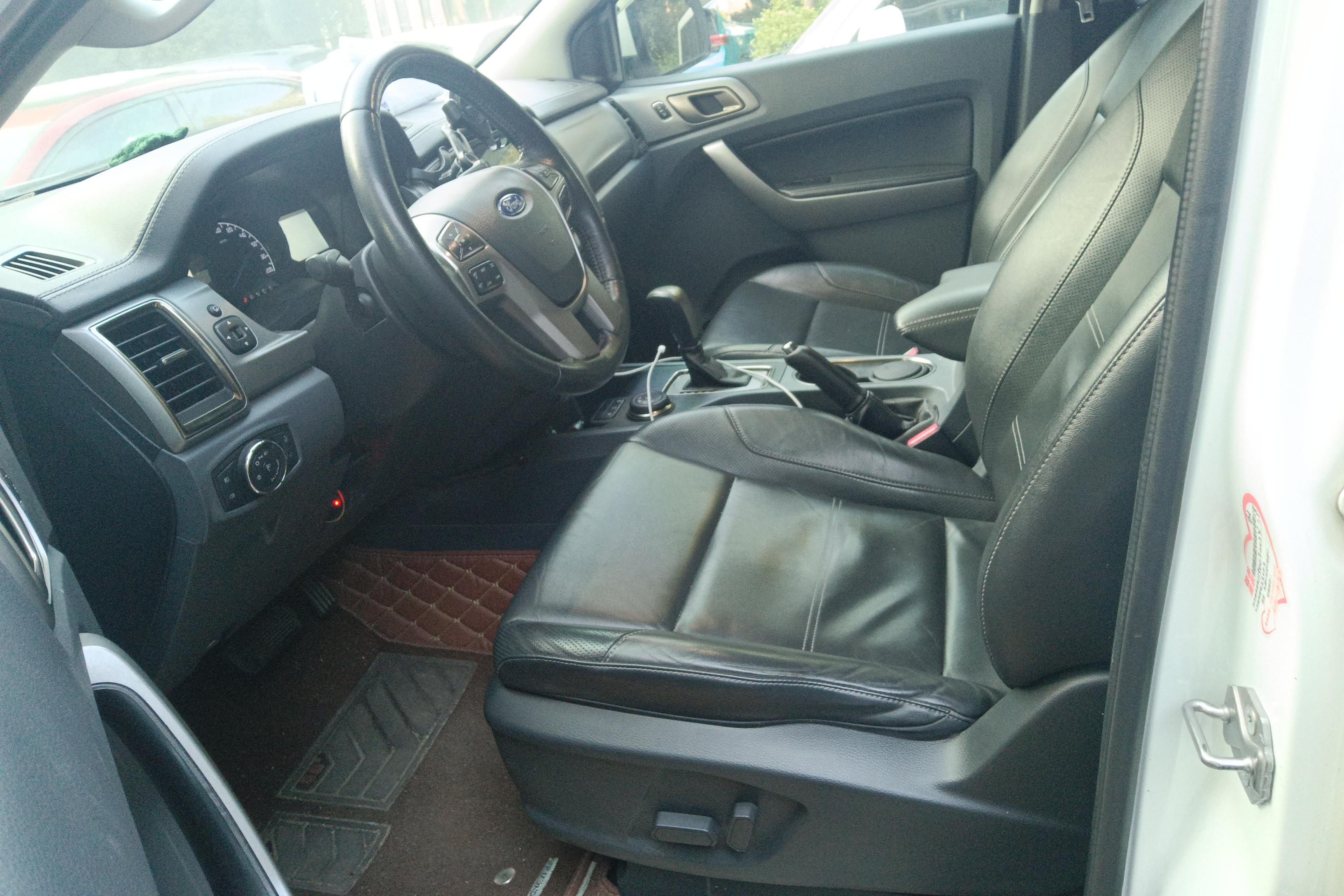 Ford Everest 2017 #23 Ford Everest 2017 صورة سيارة #23