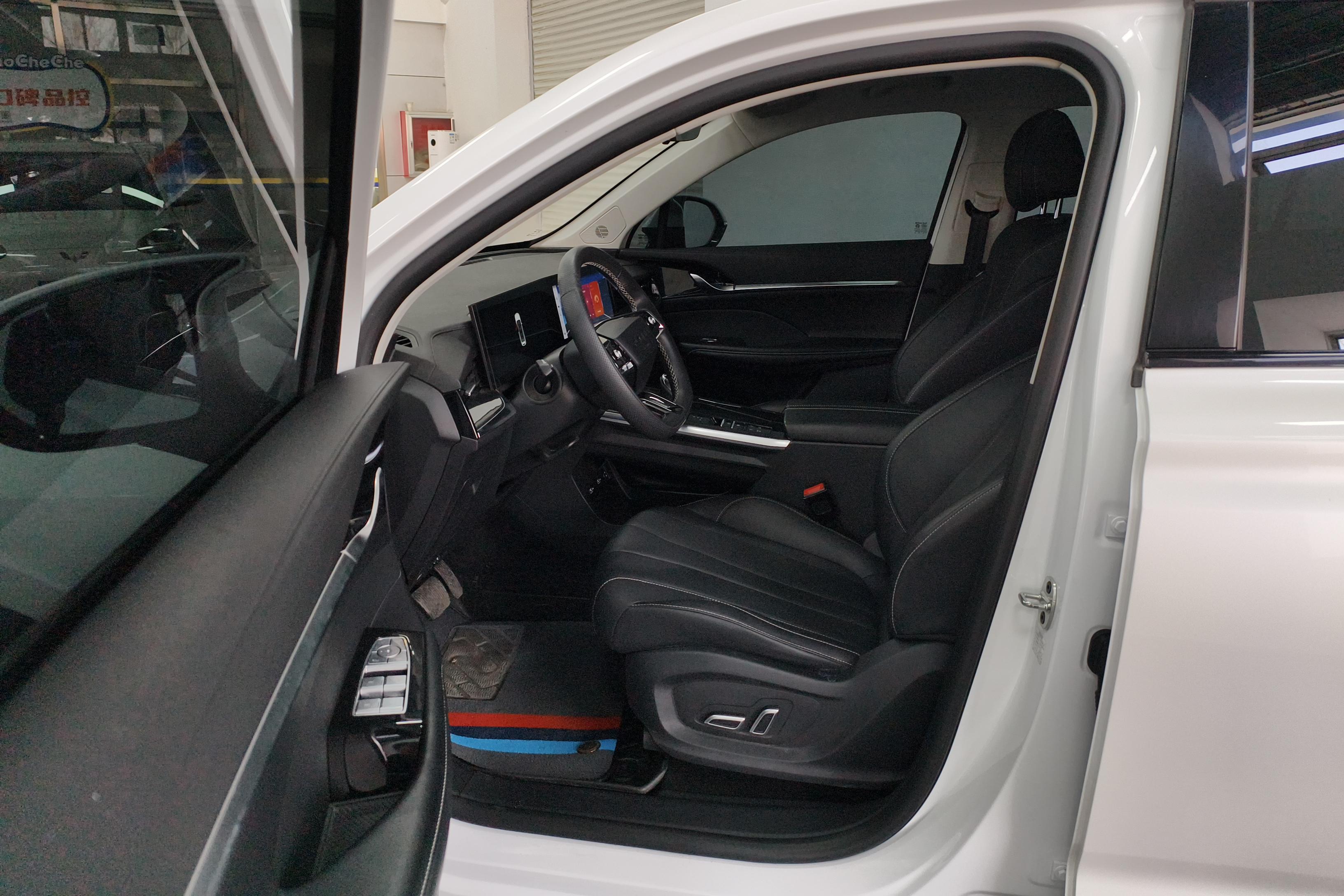 Roewe RX5 MAX 2023 изображение автомобиля #23