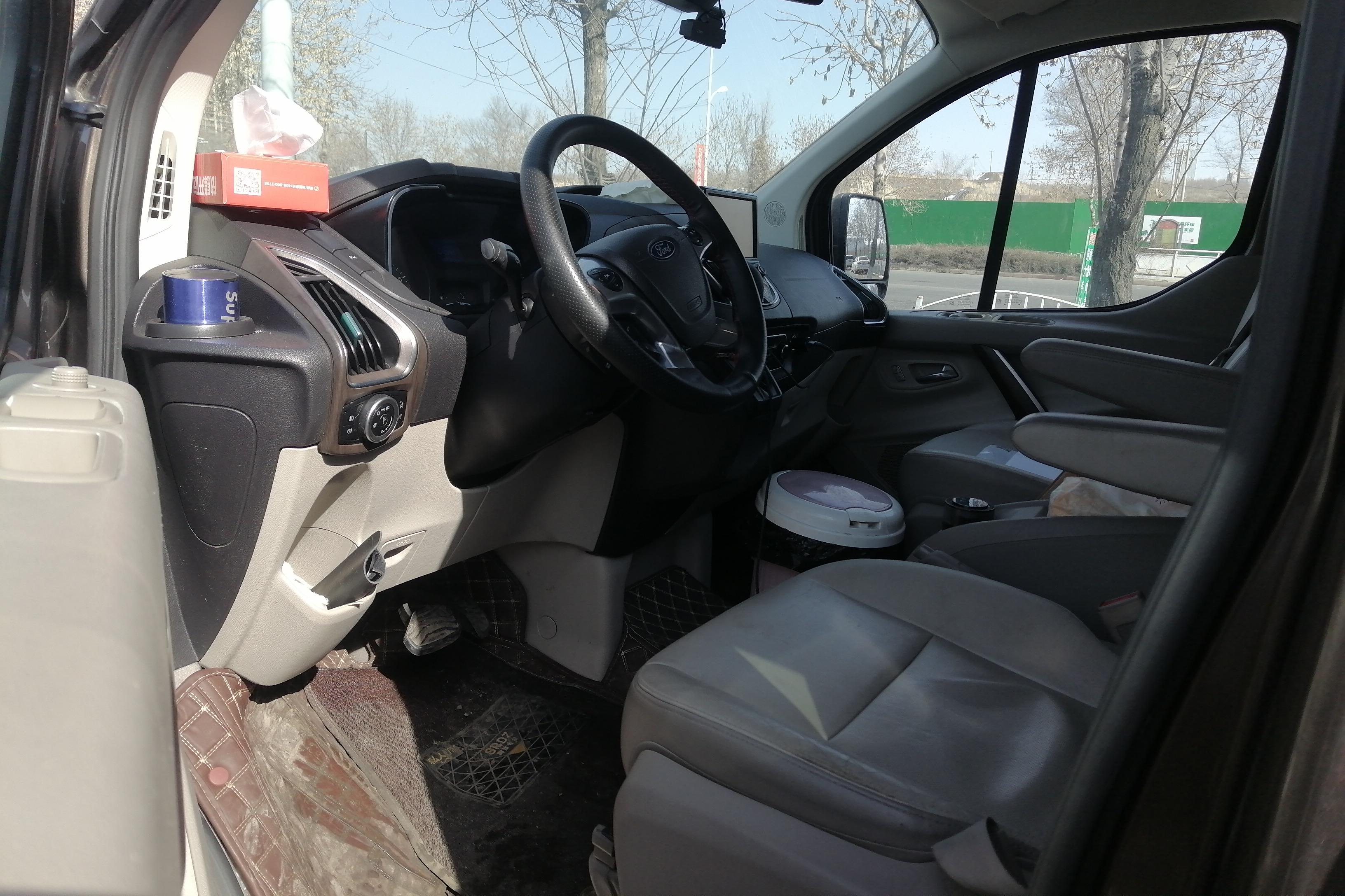 Ford Tourneo 2018 صورة سيارة #23