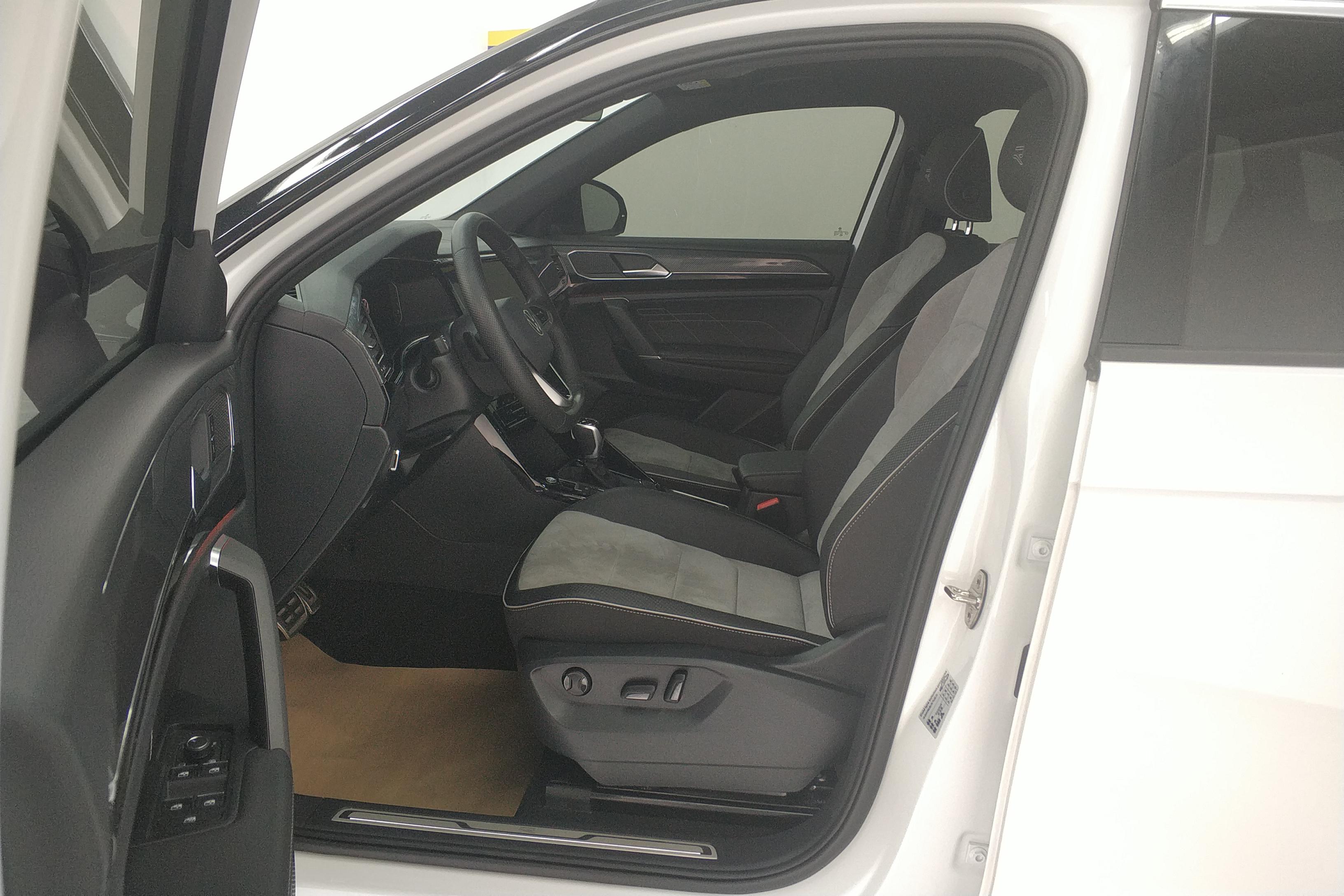 Volkswagen Tayron X 2022 car image #23