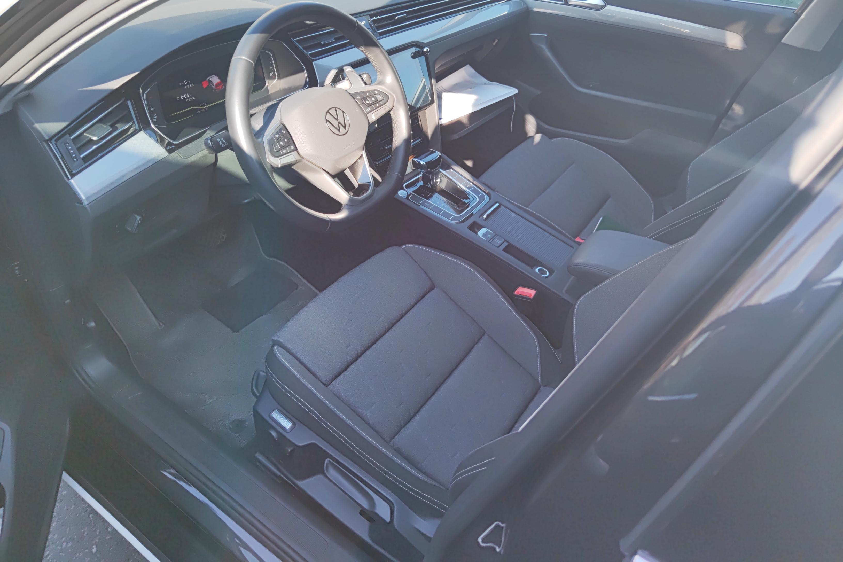 Volkswagen Passat Variant 2022 #23 Volkswagen Passat Variant 2022 immagine di auto #23