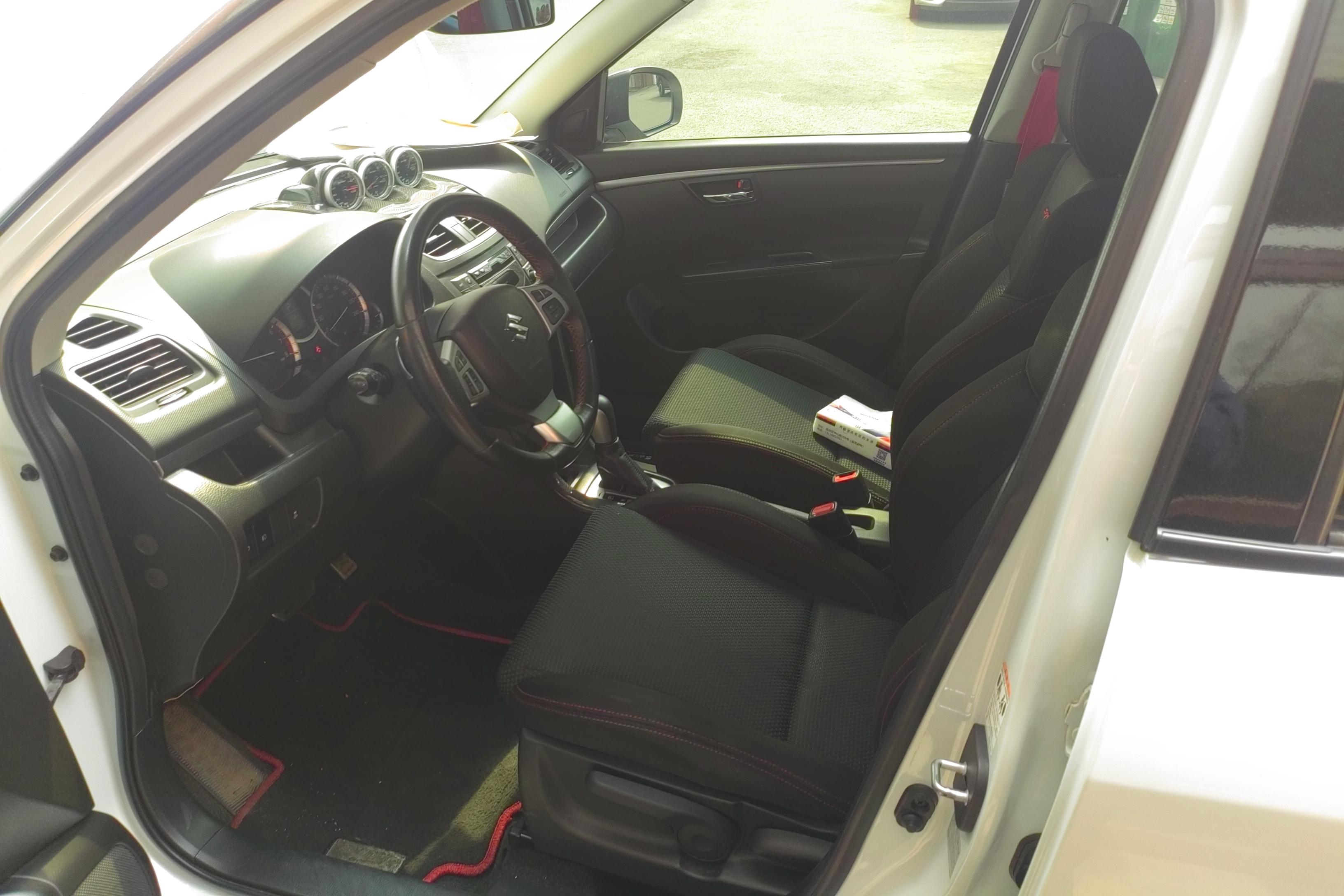 Suzuki Swift Sport 2017 image de voiture #23