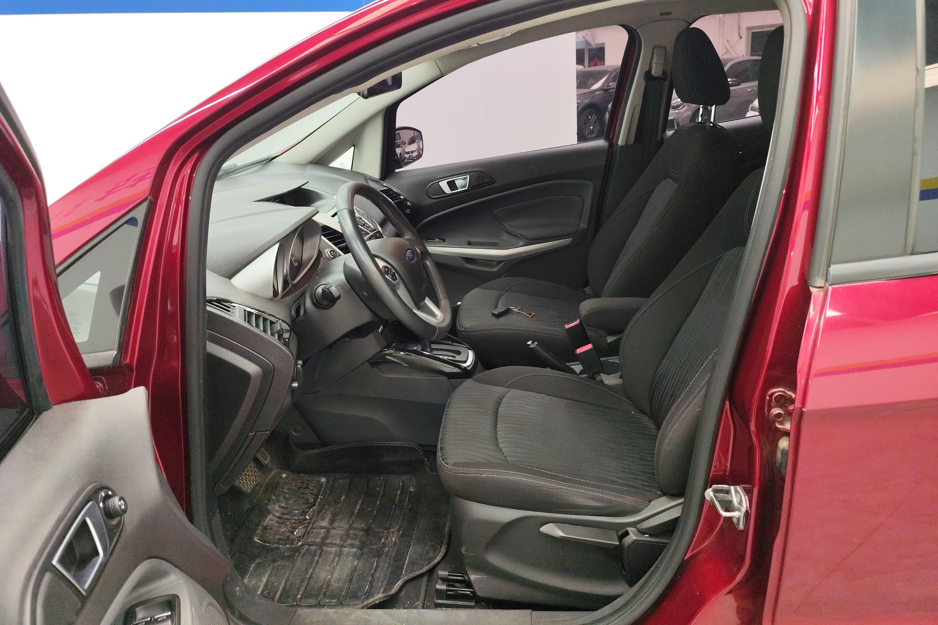 Ford EcoSport 2016 immagine di auto #23