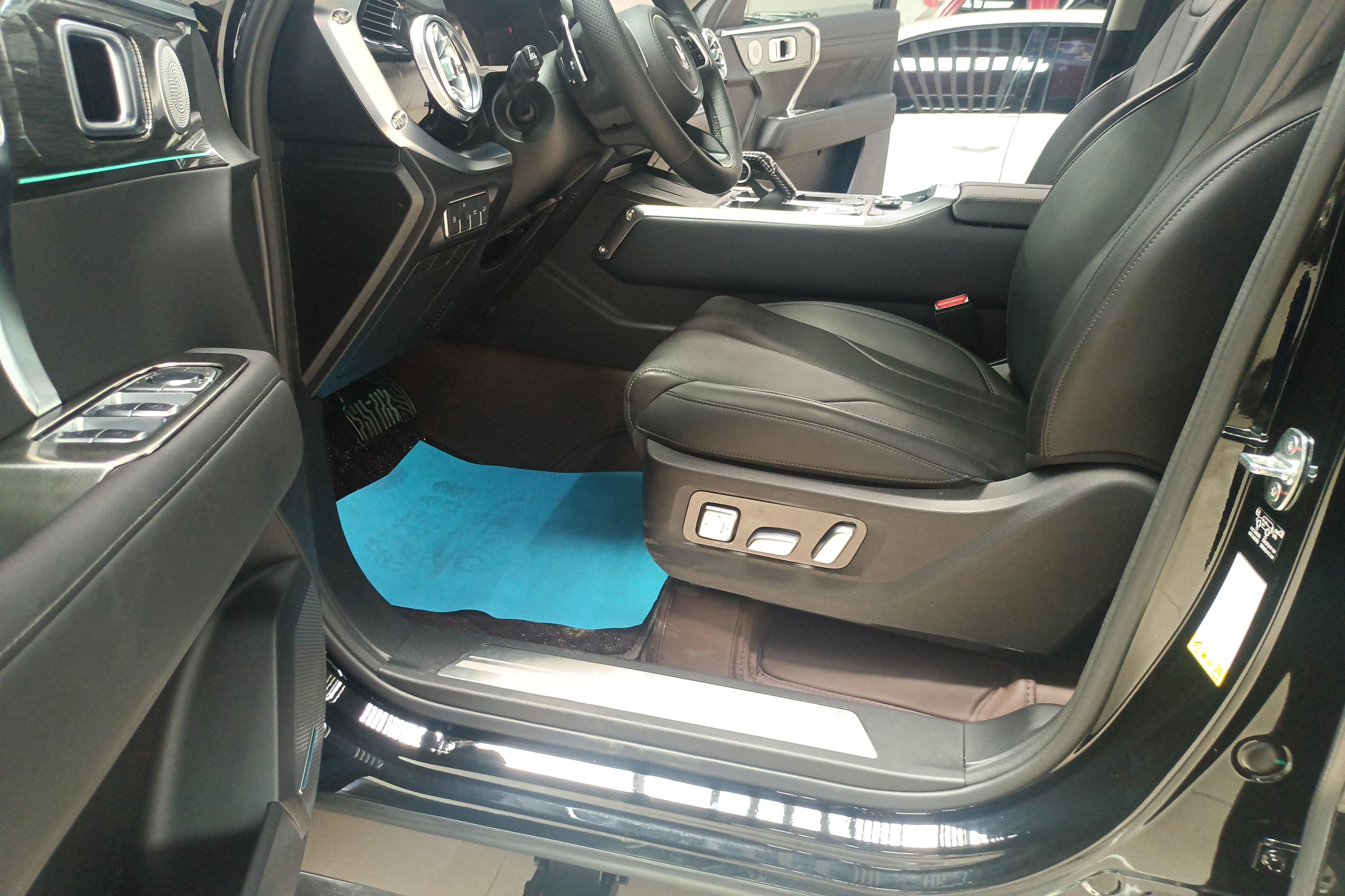 Tank 400 2024 car image #23