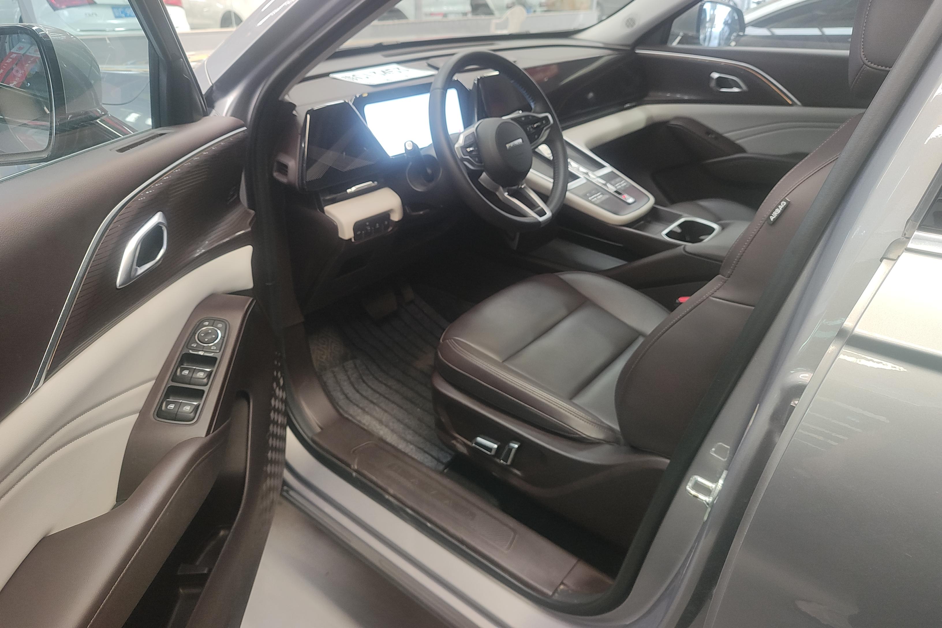 Haval Fierce Dragon MAX 2023 #23 Haval Fierce Dragon MAX 2023 car image #23