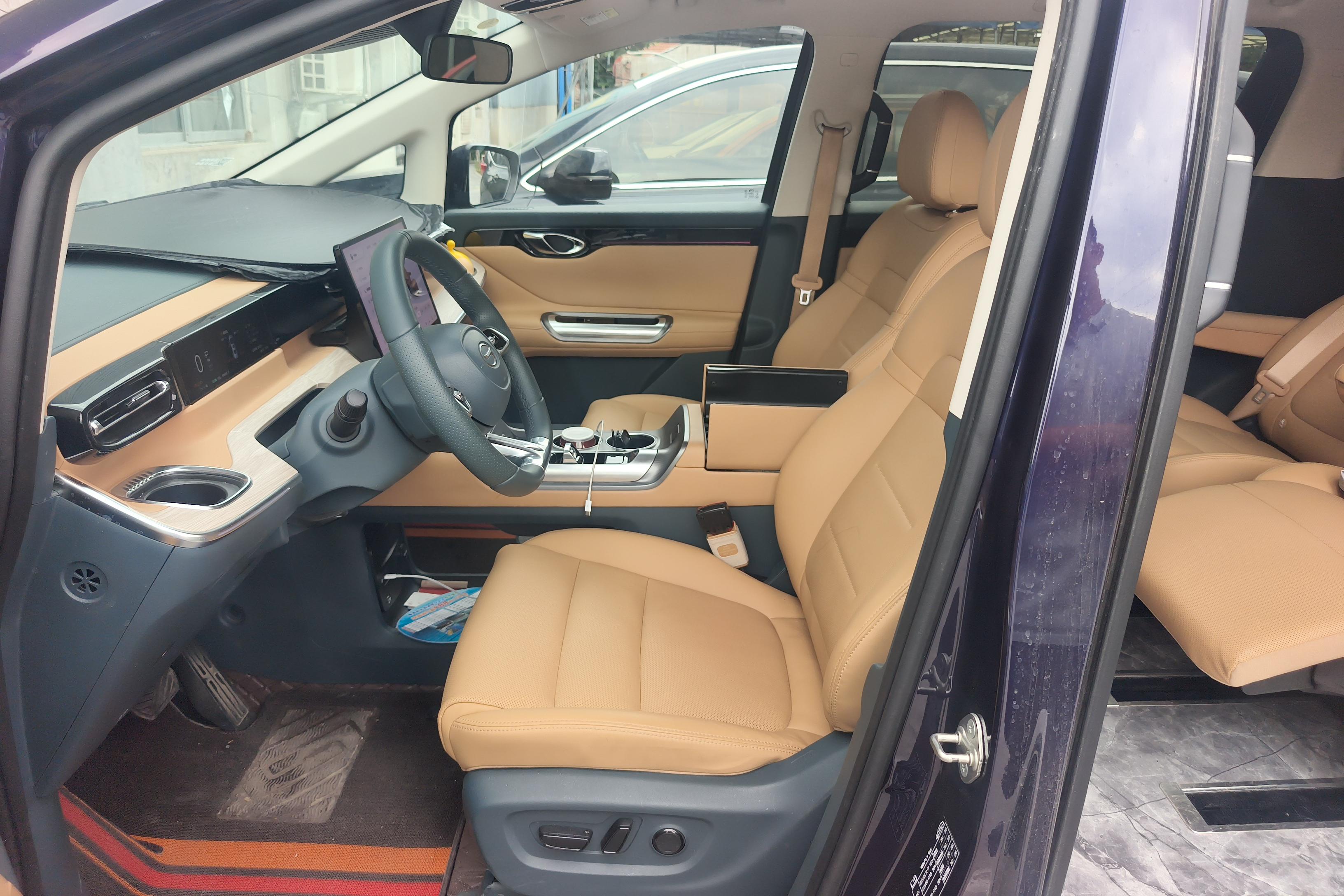 GAC Trumpchi E8 2024 car image #23