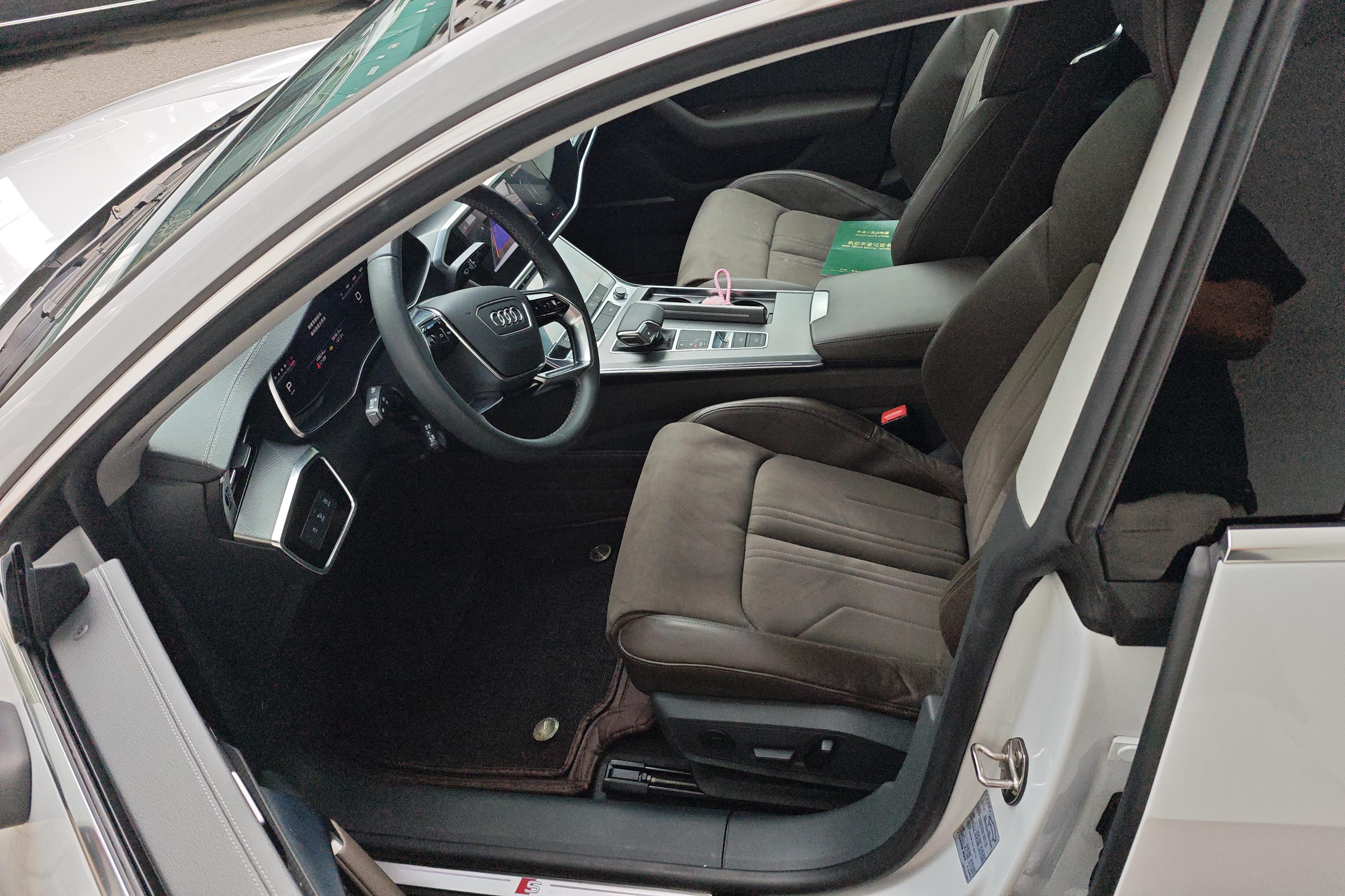 Audi A7L 2023 immagine di auto #23