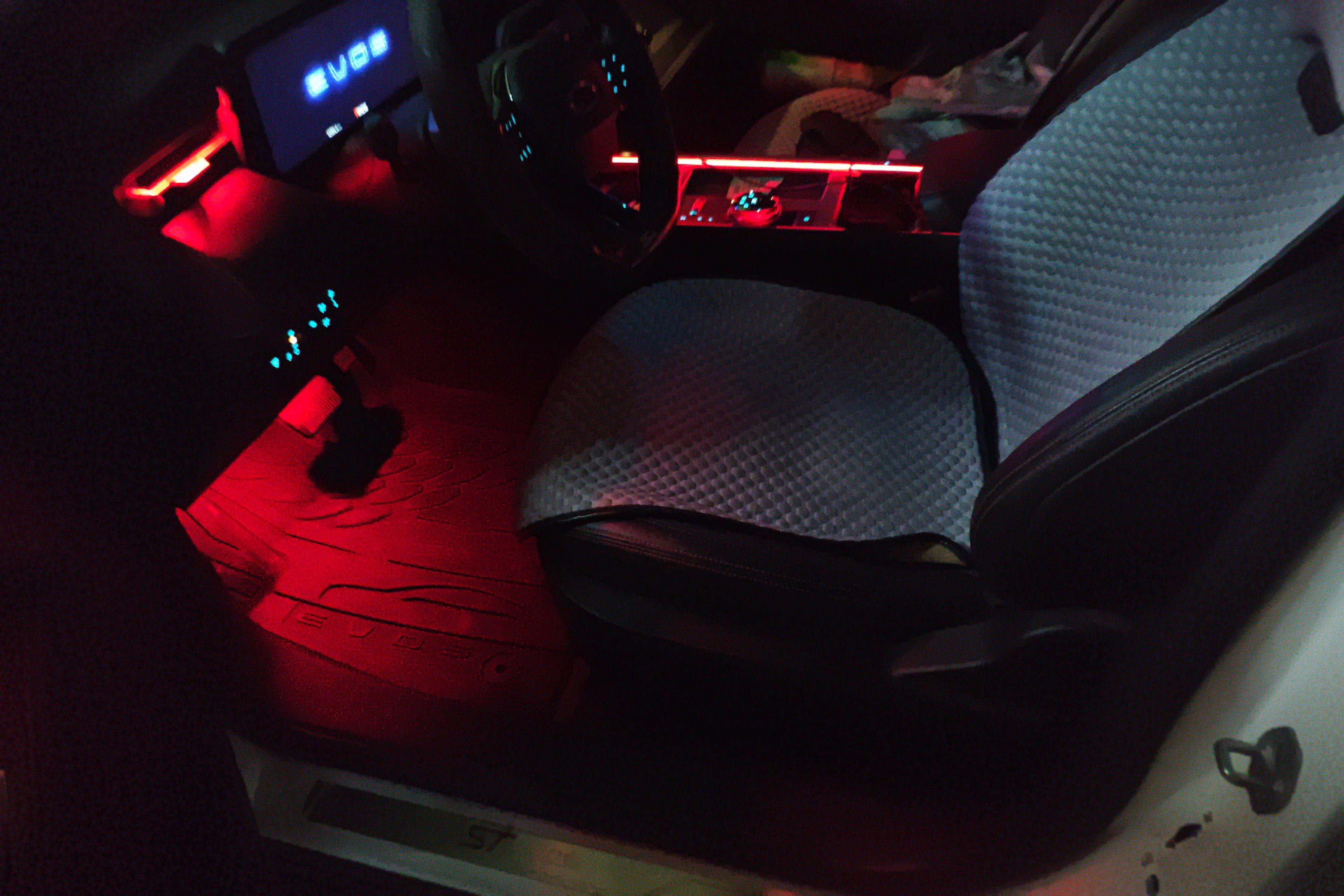 Ford Evos 2021 car image #23