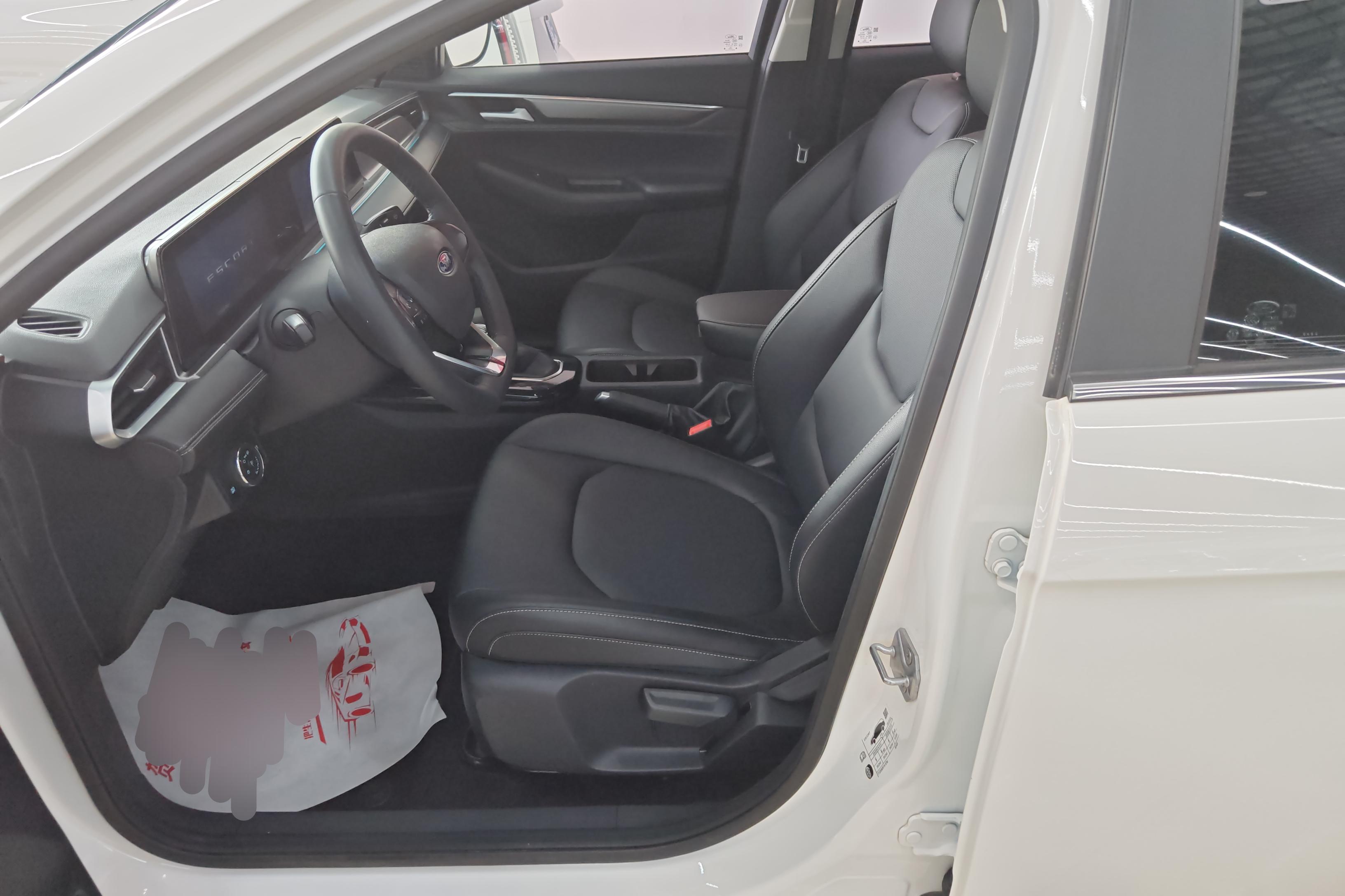 Ford Escort 2022 imagem de carro #23