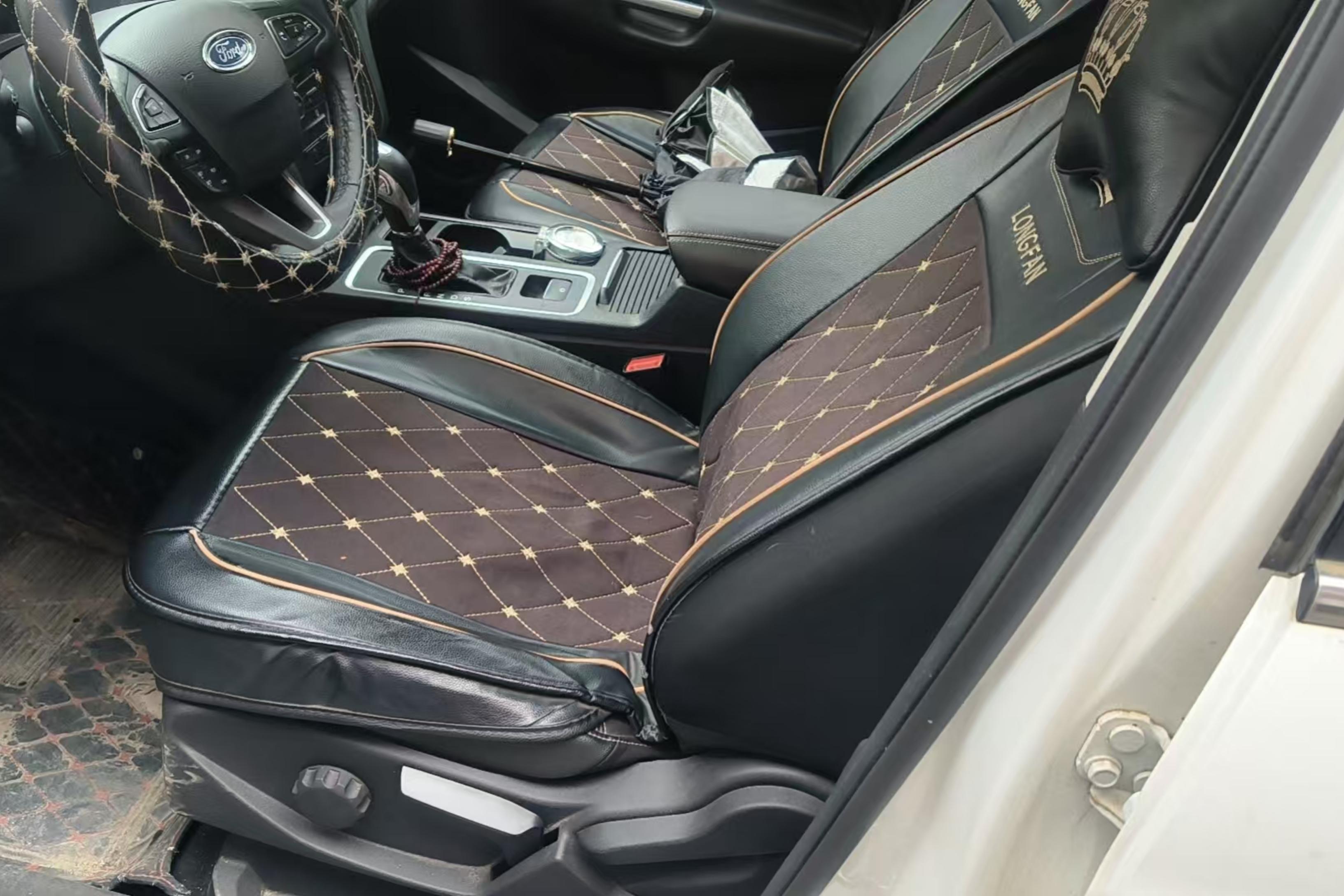 Ford Kuga 2021 #23 Ford Kuga 2021 car image #23