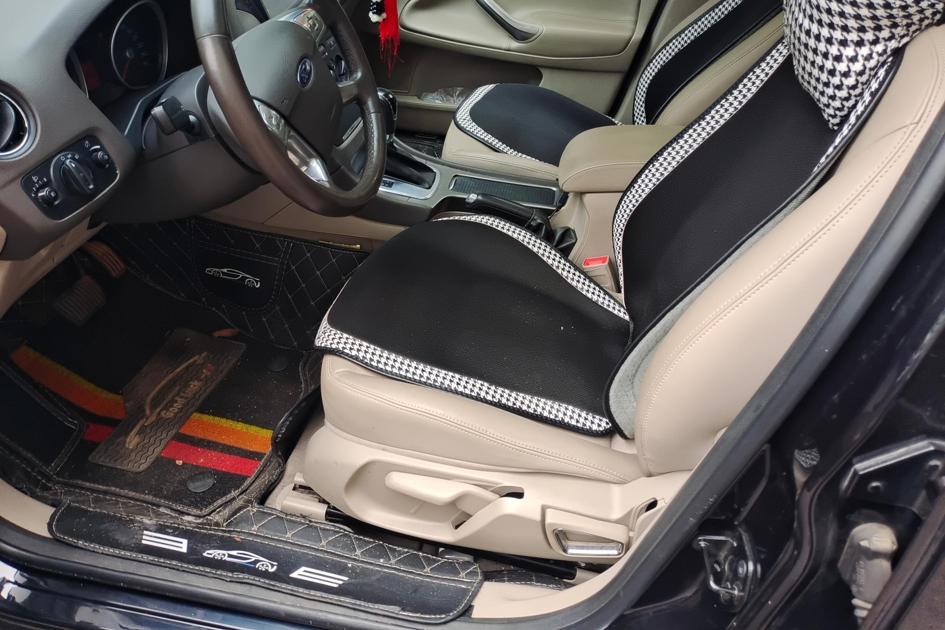 Ford Zhisheng 2016 #23 Ford Zhisheng 2016 car image #23