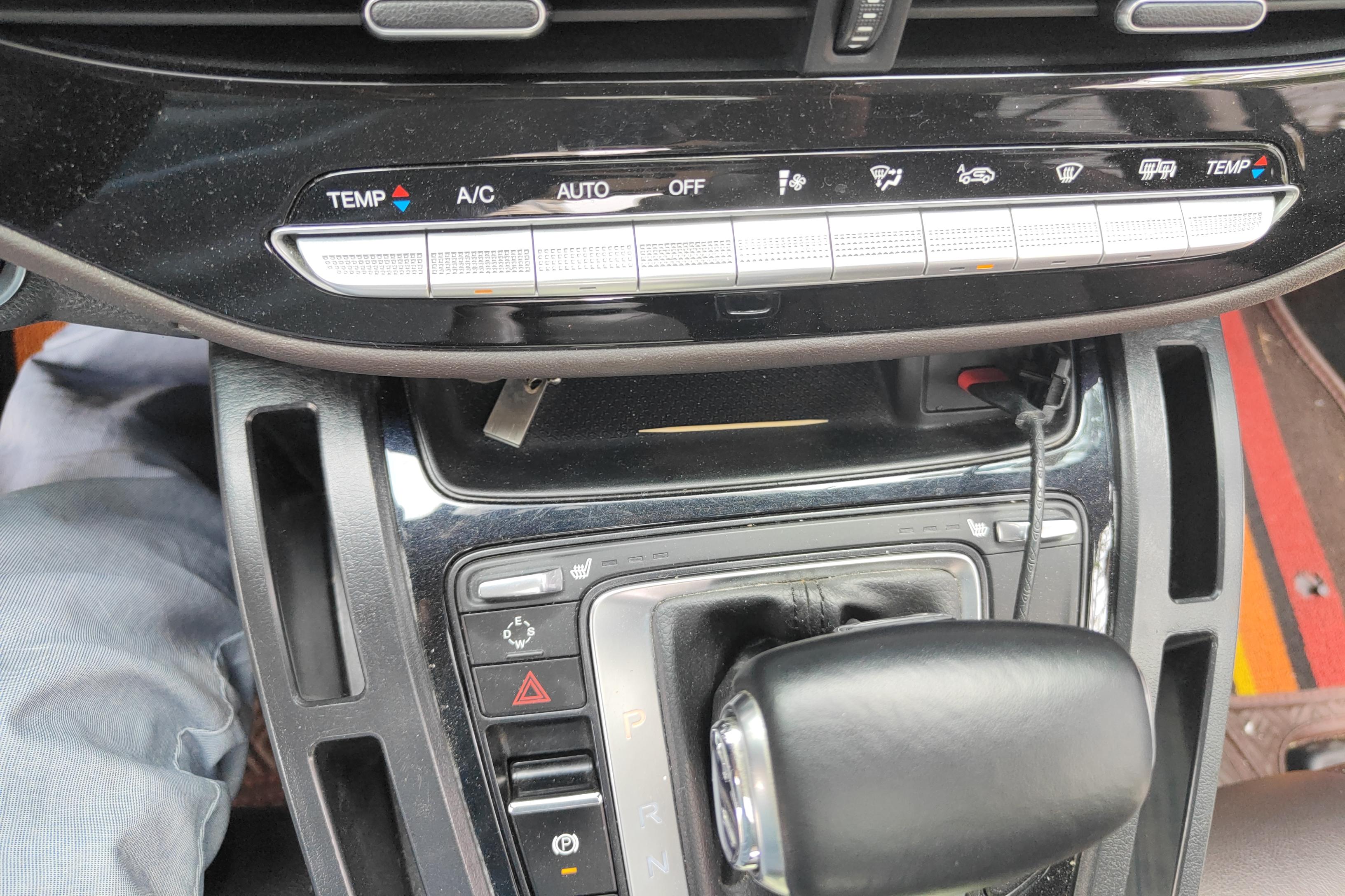 GAC Trumpchi M6 2019 car image #23