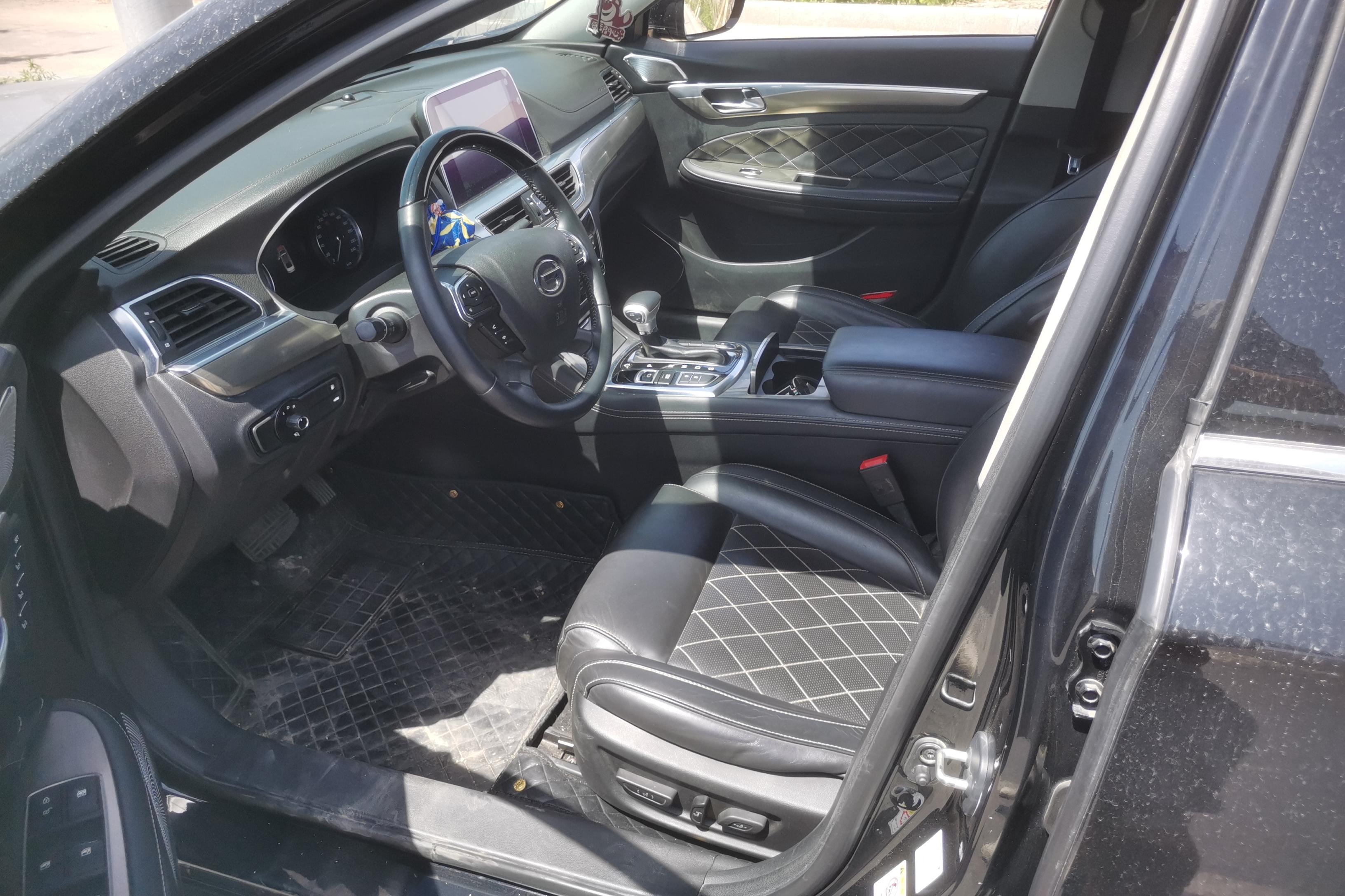 GAC Trumpchi GA8 2018 #23 GAC Trumpchi GA8 2018 car image #23