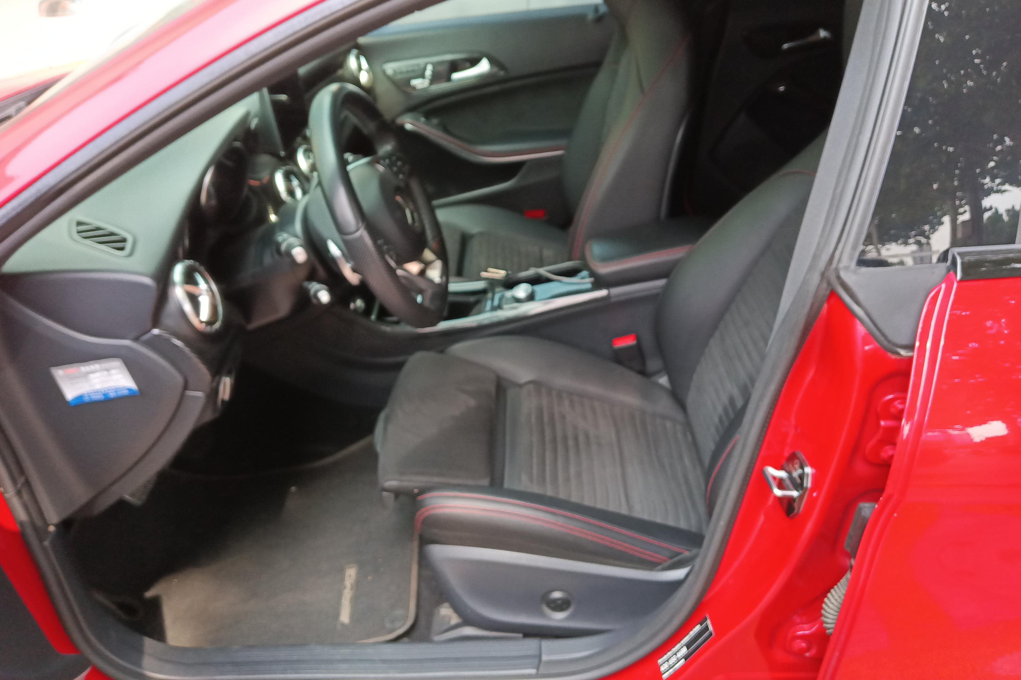 Mercedes-Benz CLA Class (Imported) 2018 immagine di auto #23