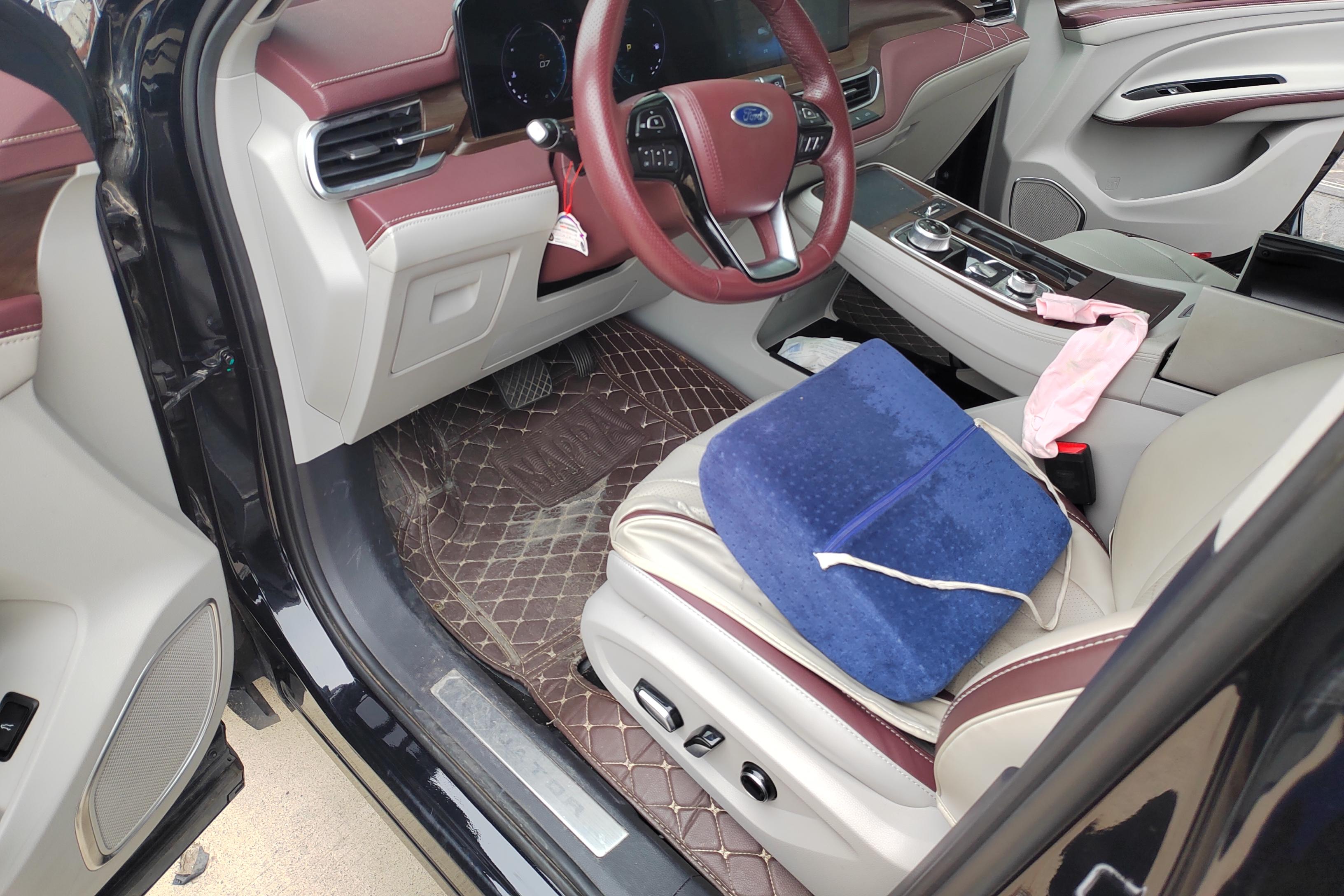 Ford Equator 2022 car image #23