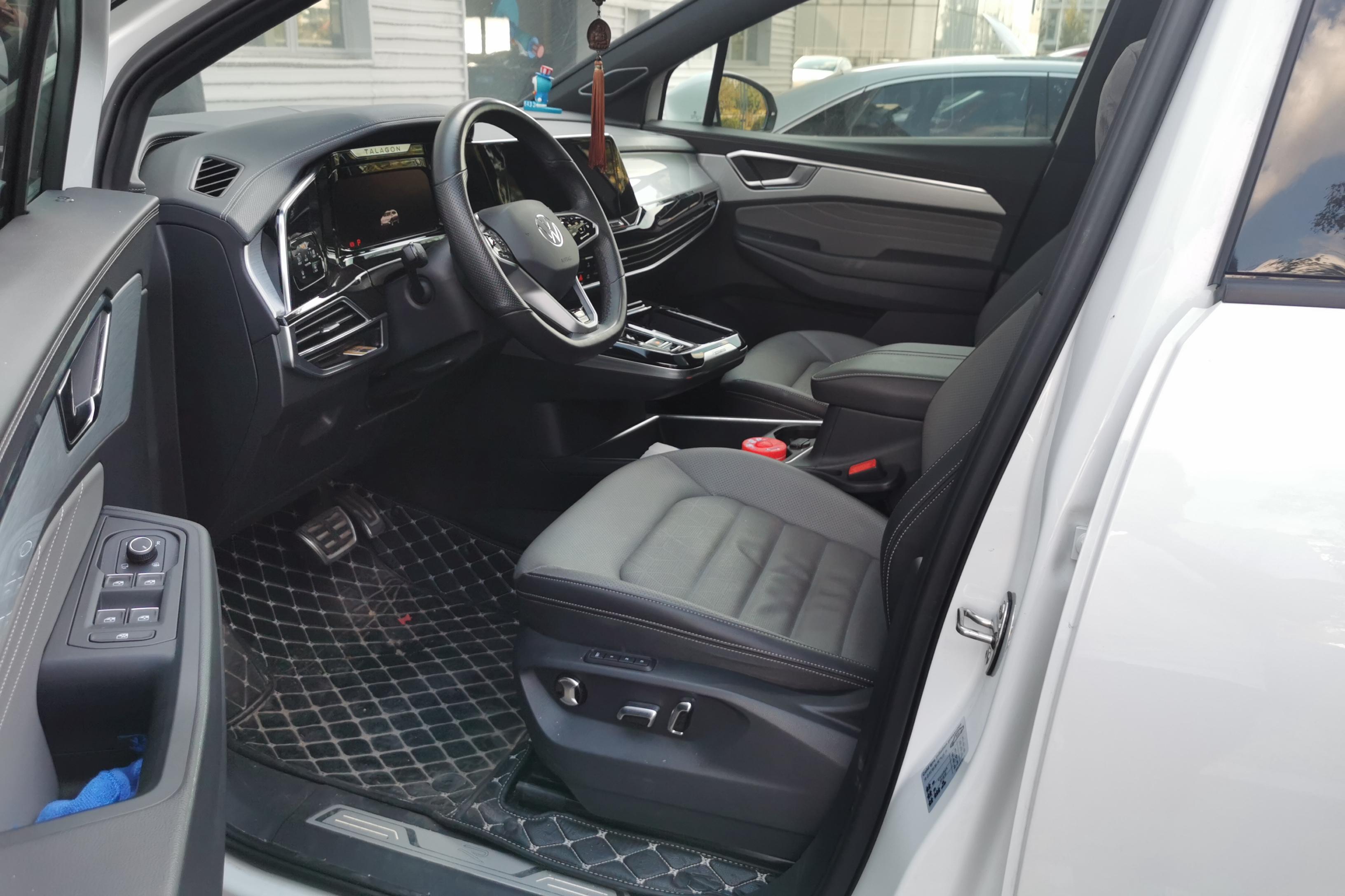 Volkswagen Talagon 2023 immagine di auto #23
