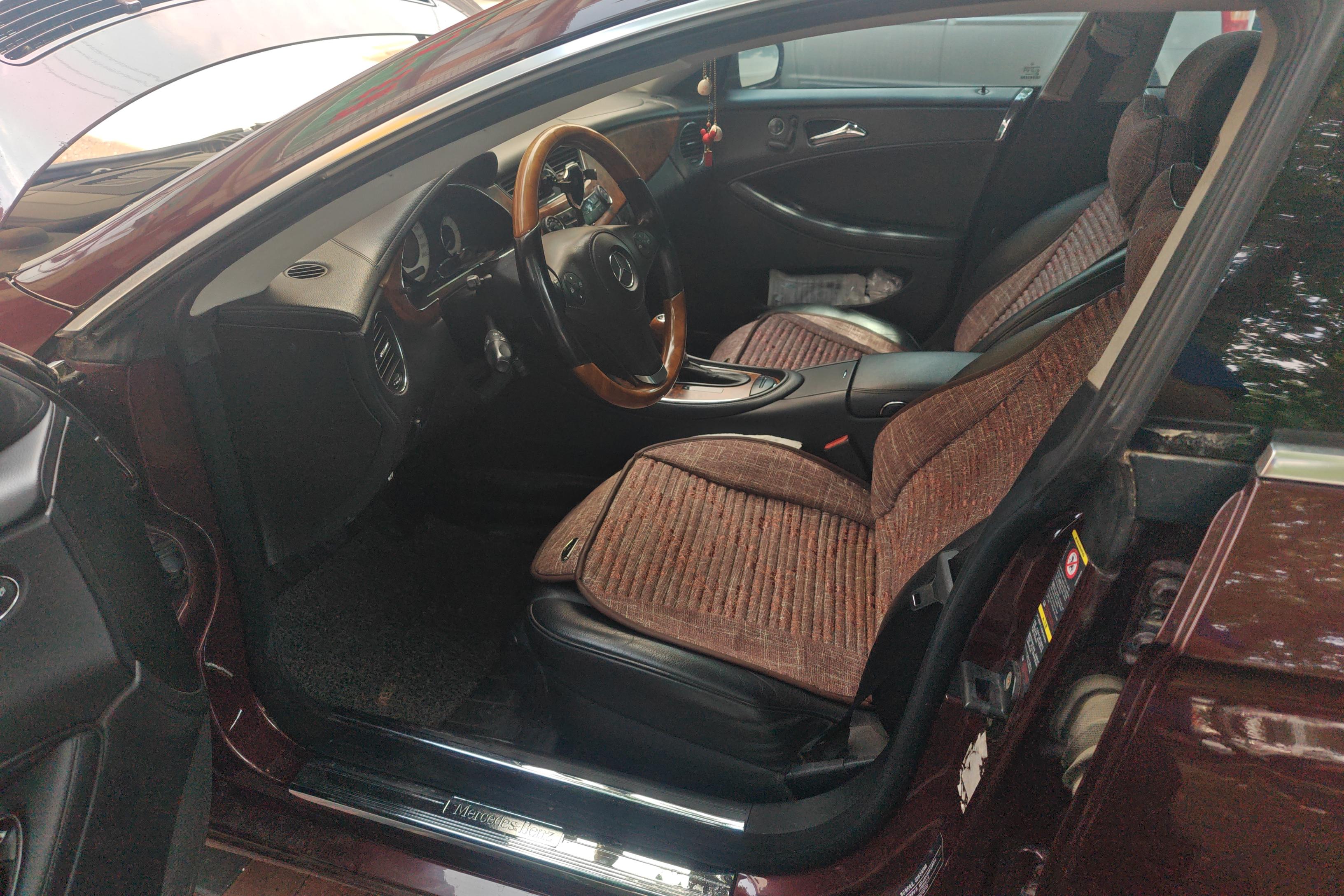 Mercedes-Benz CLS AMG 2010 #23 Mercedes-Benz CLS AMG 2010 car image #23