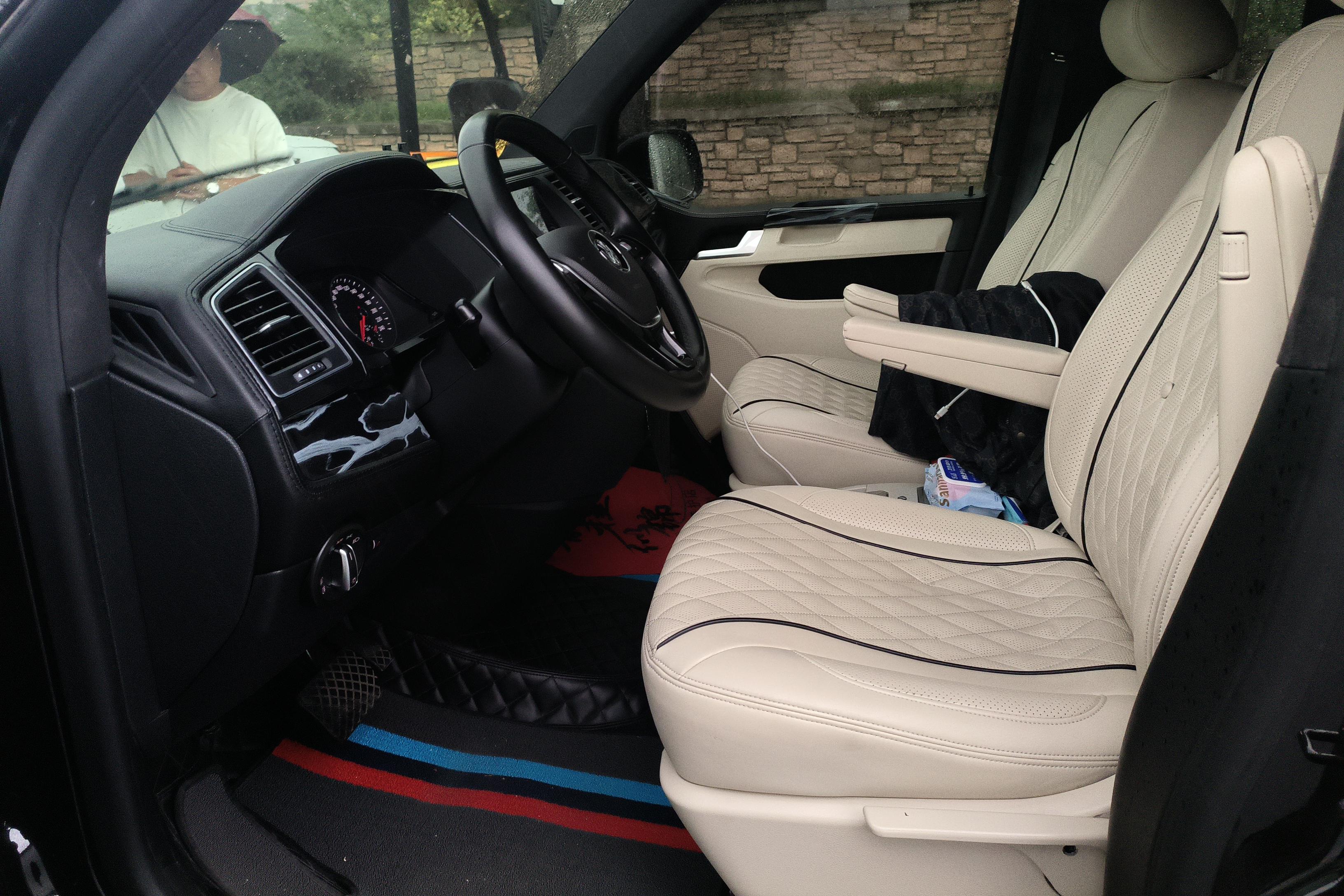 Volkswagen Caravelle 2020 car image #23