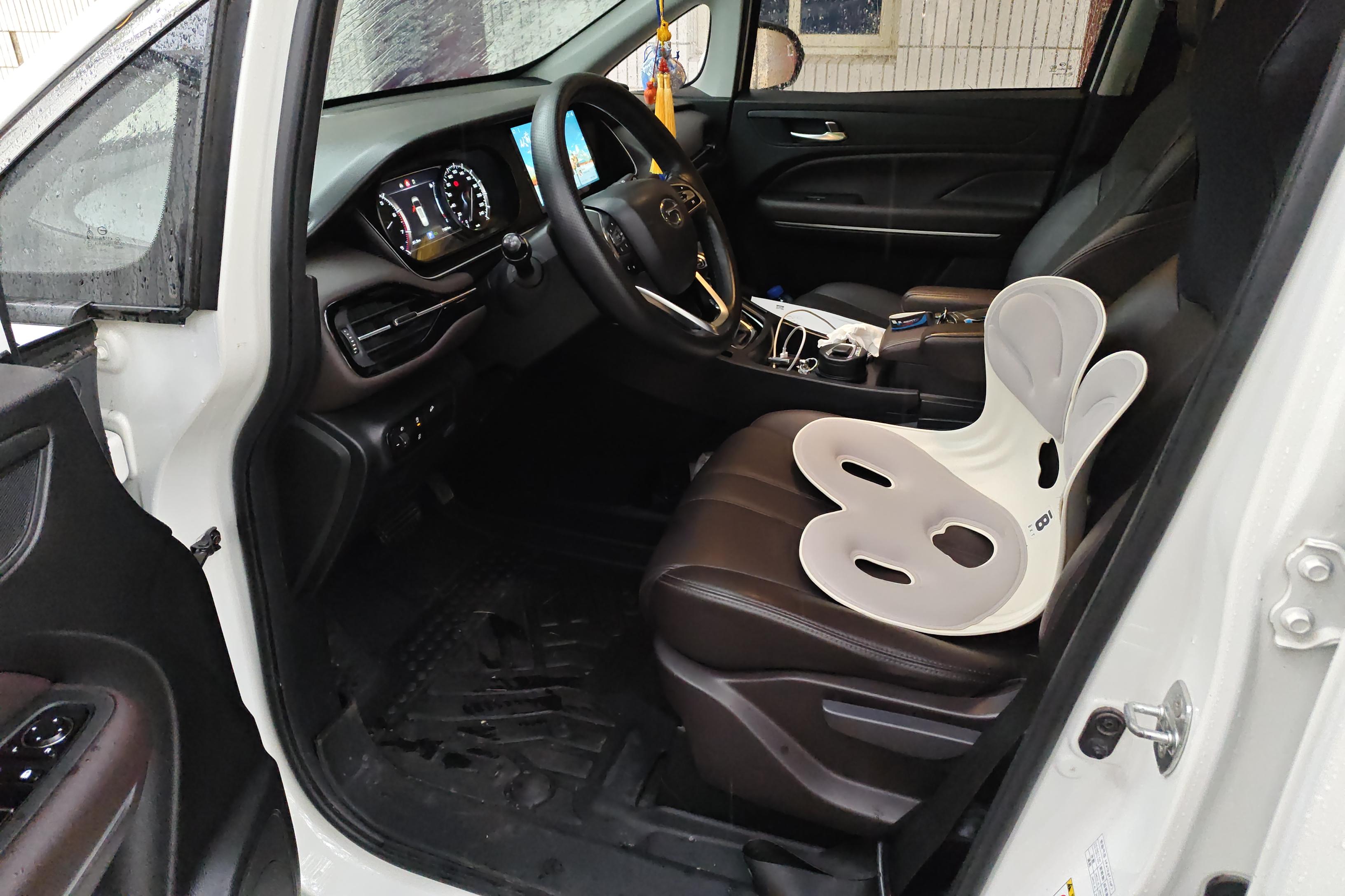 GAC Trumpchi M6 2020 immagine di auto #23