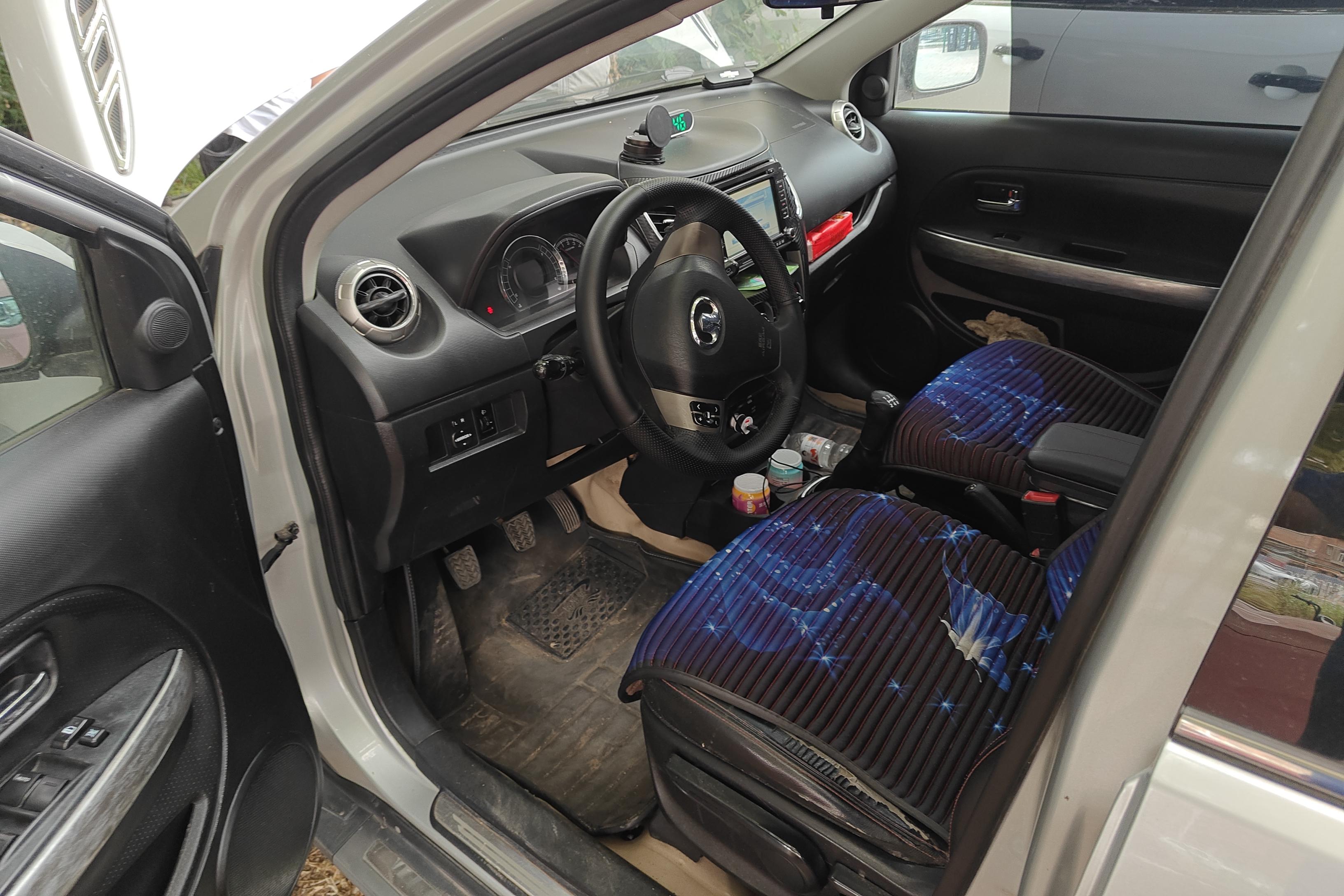 Great Wall M4 2013 car image #23