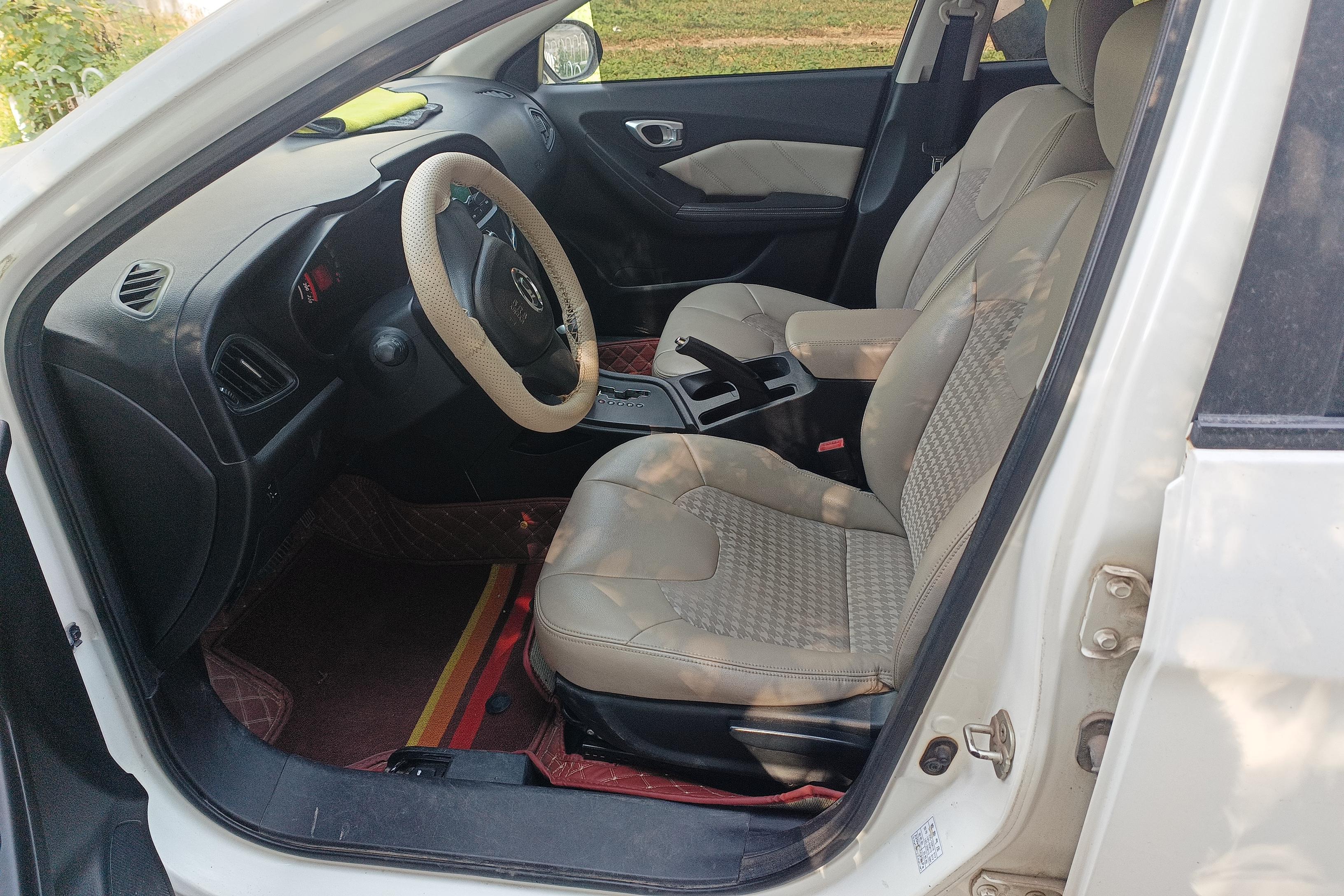 GAC Trumpchi GA3S 2015 imagem de carro #23