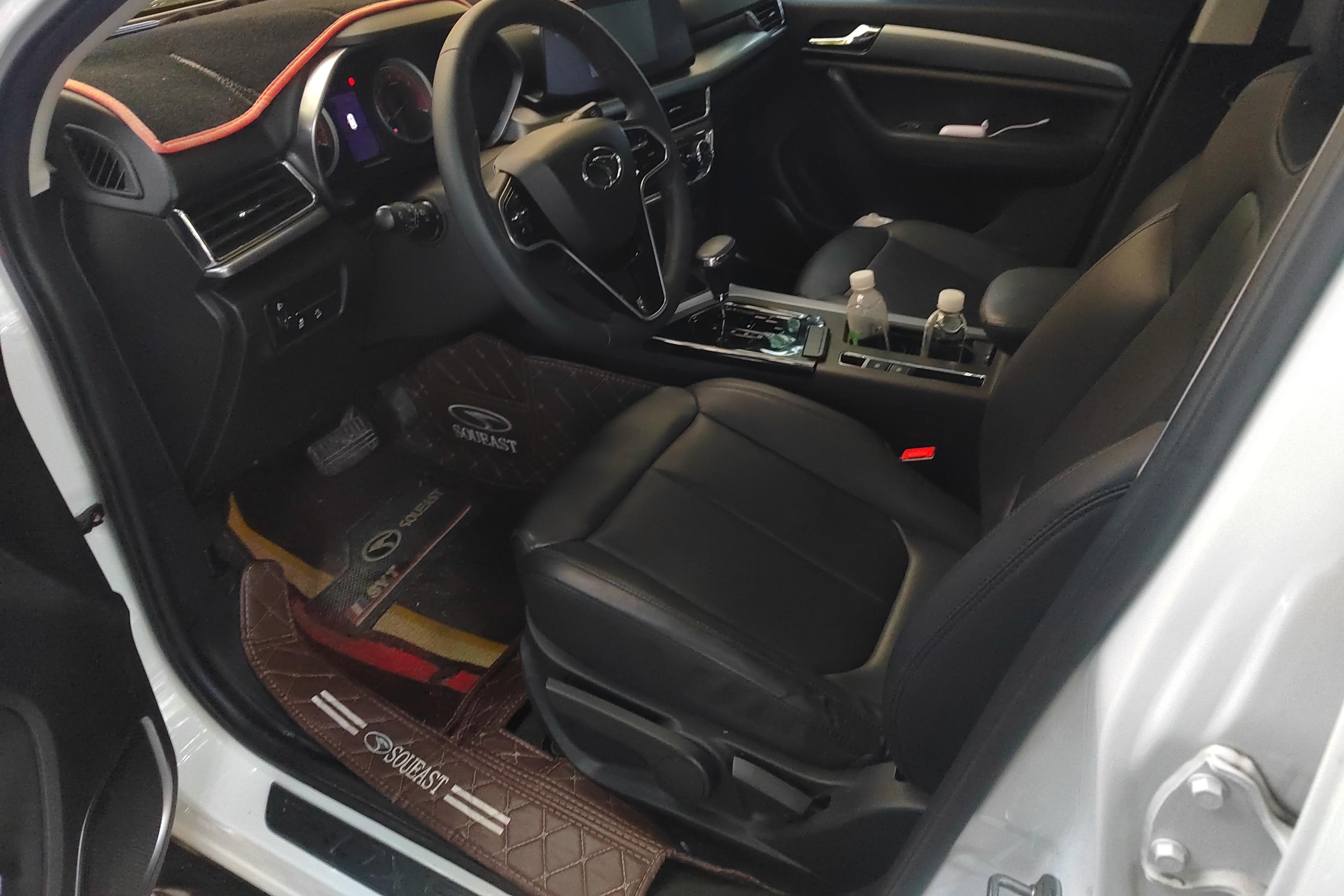 Soueast DX5 2021 car image #23