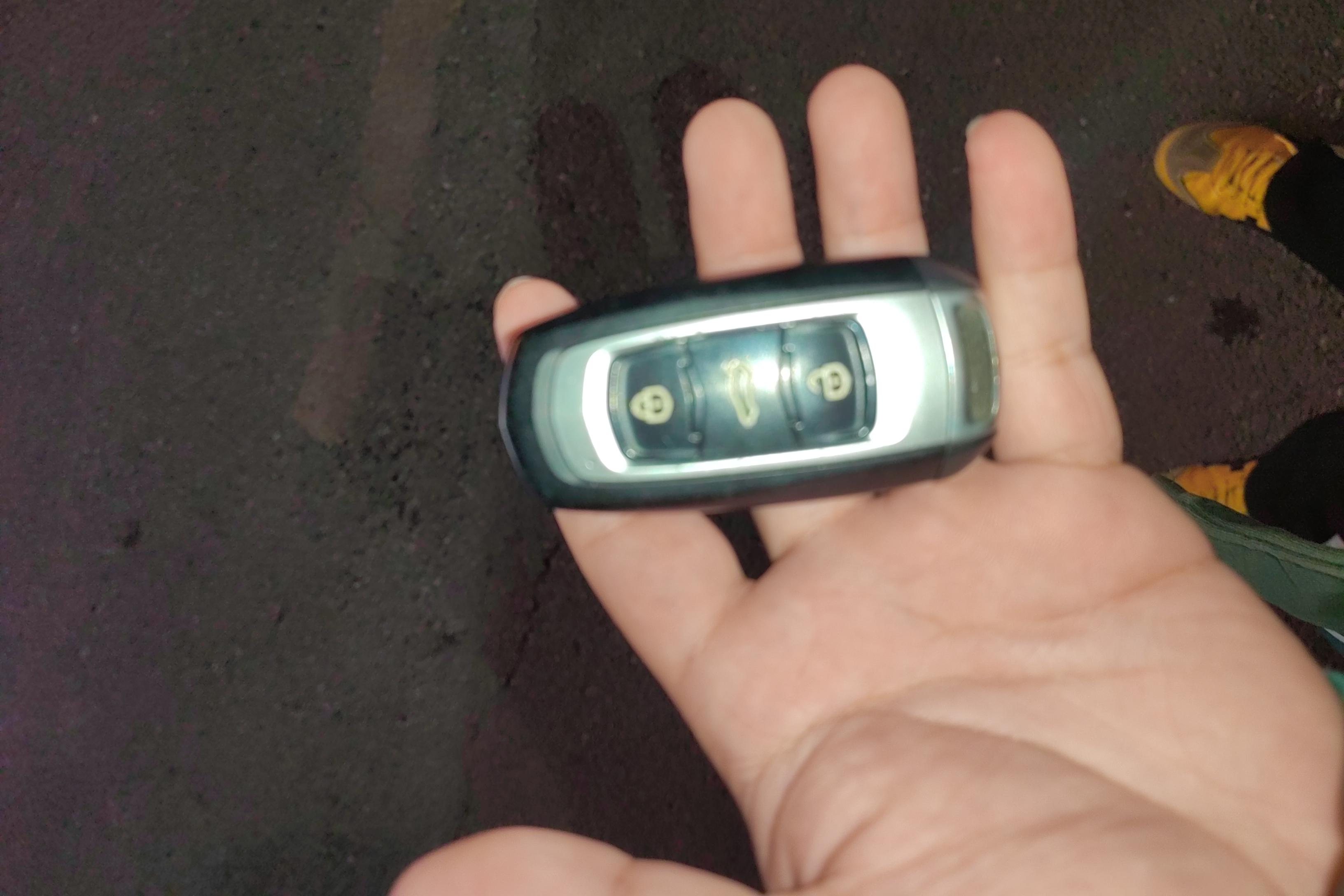 GEELY Vision S1 2018 immagine di auto #23