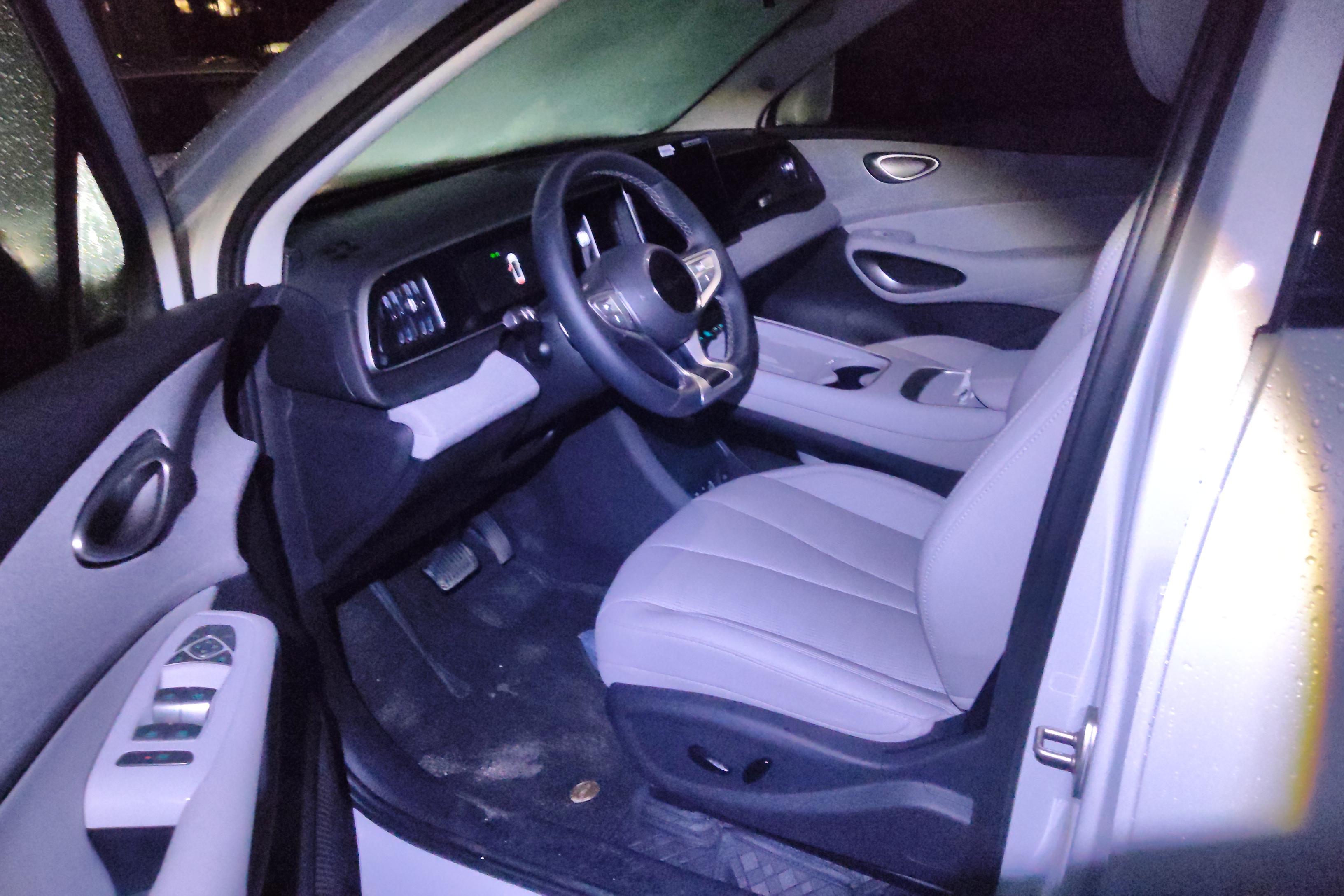 BYD Sea Lion 05 EV 2025 car image #23