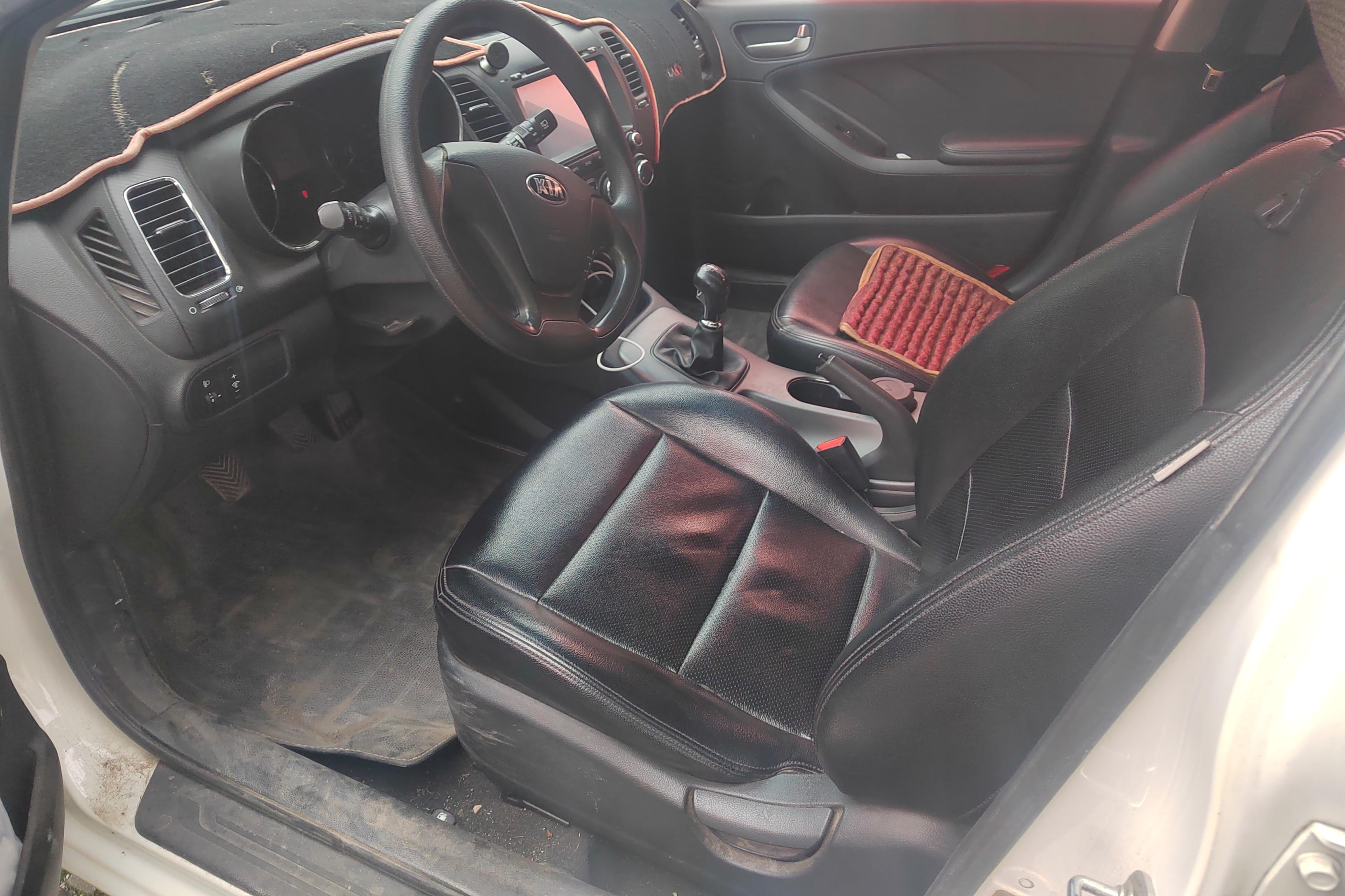 Kia Forte Koup 2015 image de voiture #23