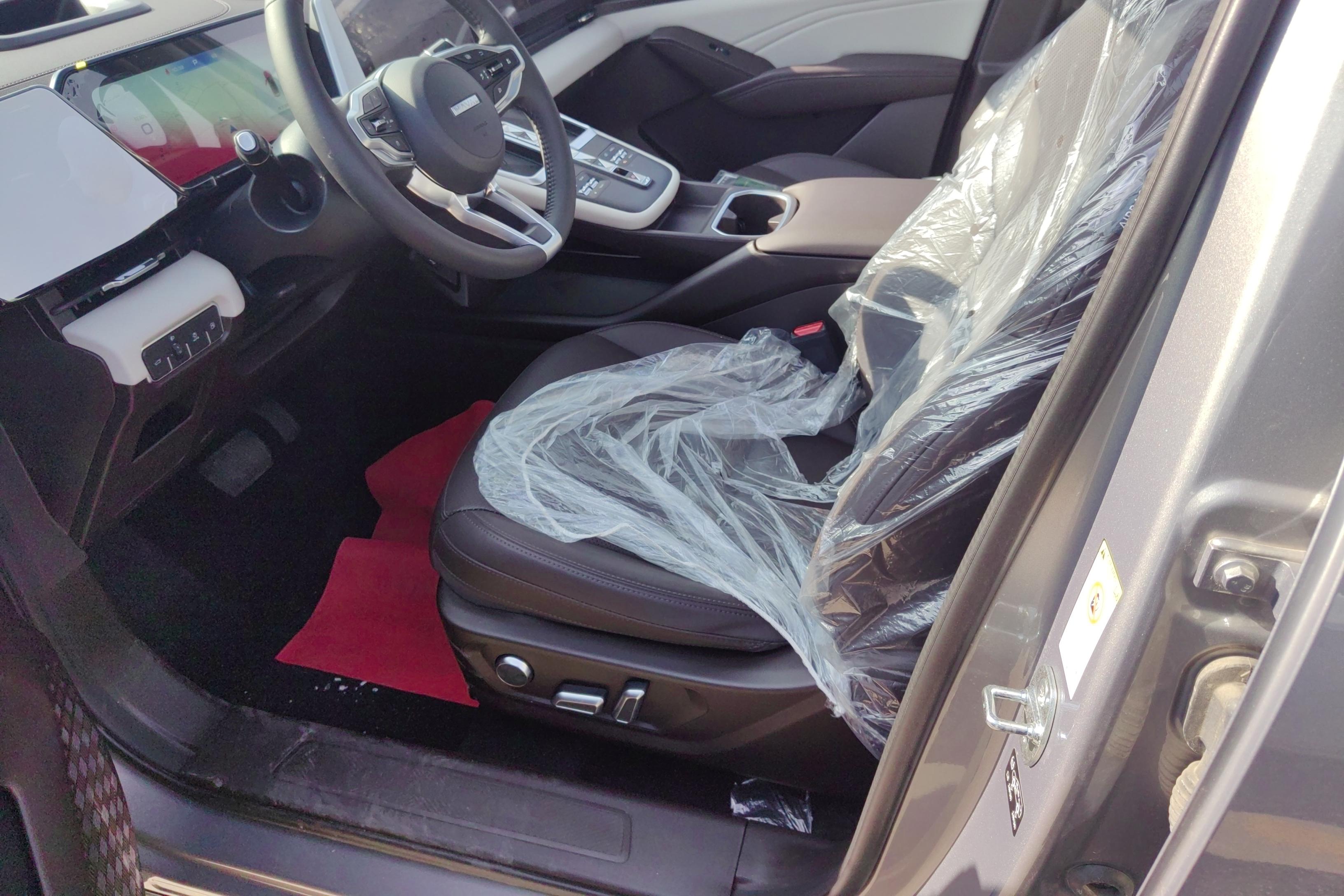 Haval Fierce Dragon MAX 2025 #23 Haval Fierce Dragon MAX 2025 car image #23