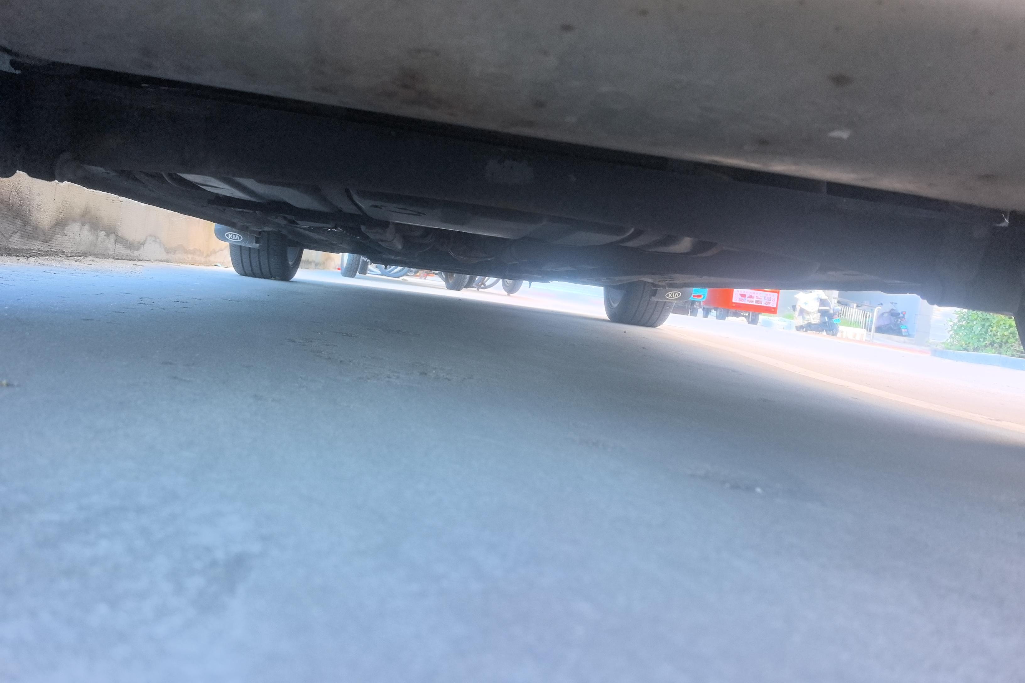 Kia Forte Koup 2015 car image #23